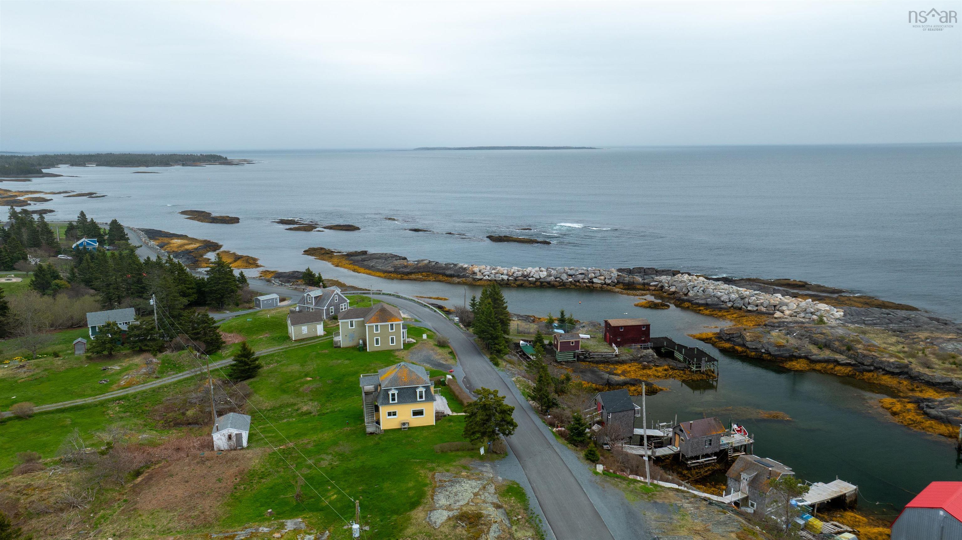 $555,000.00: 125 The Point Road, Blue Rocks