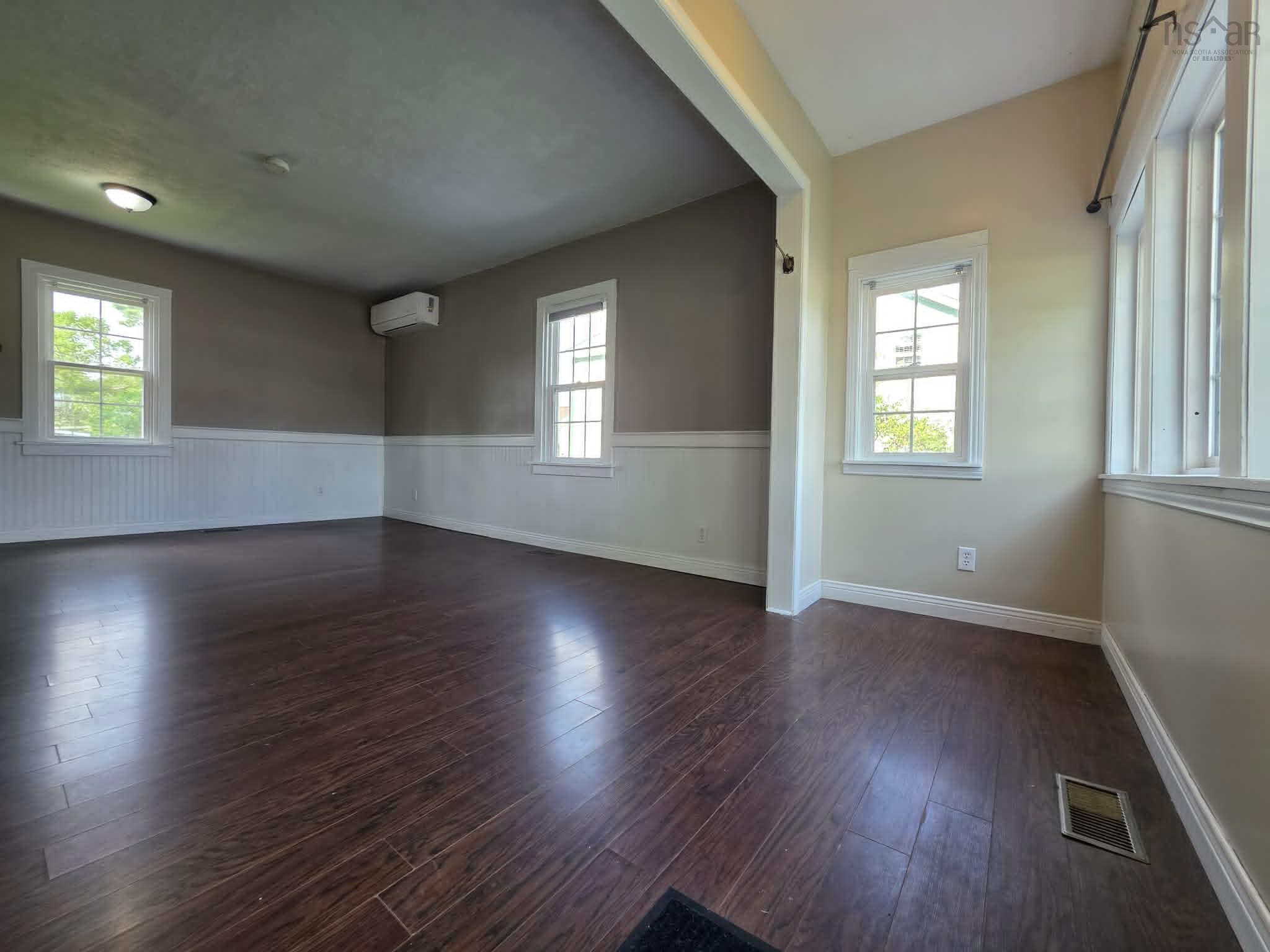 $345,000.00: 107 Highway 289, Brookfield