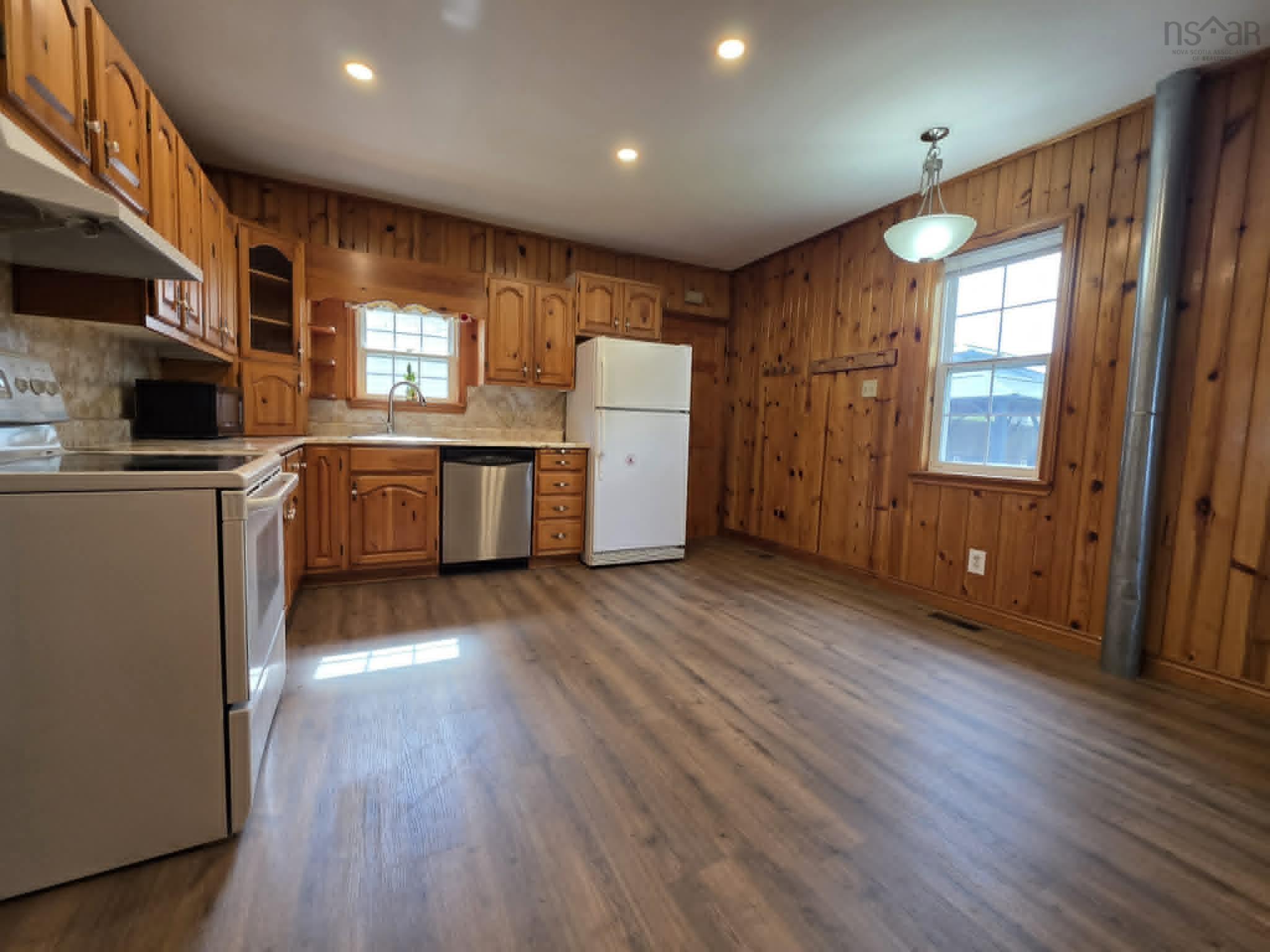 $345,000.00: 107 Highway 289, Brookfield