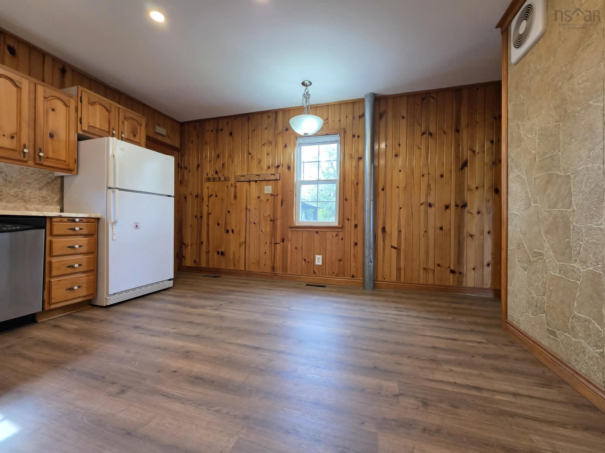 $345,000.00: 107 Highway 289, Brookfield