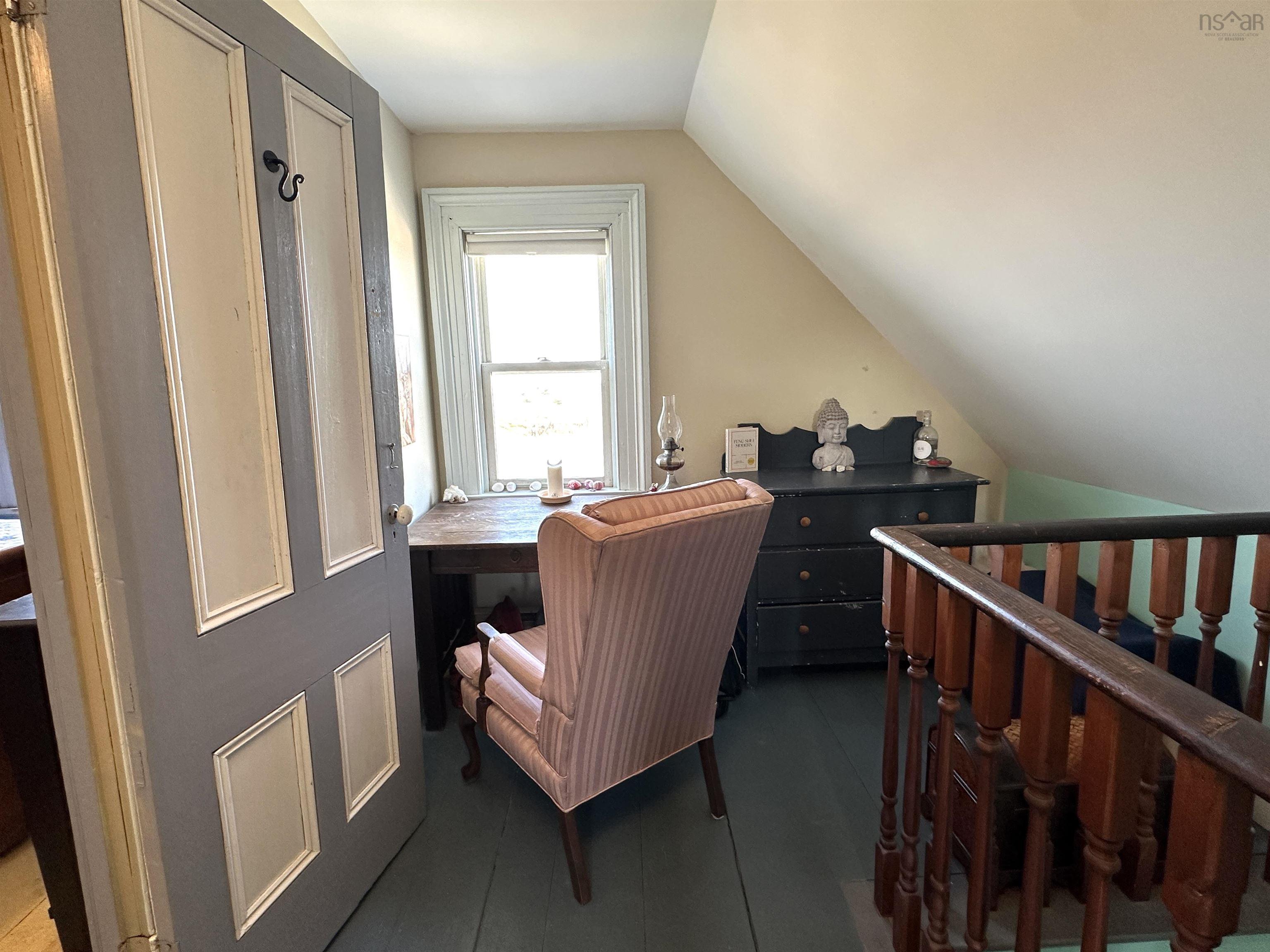$499,900.00: 19 East Berlin Road, West Berlin