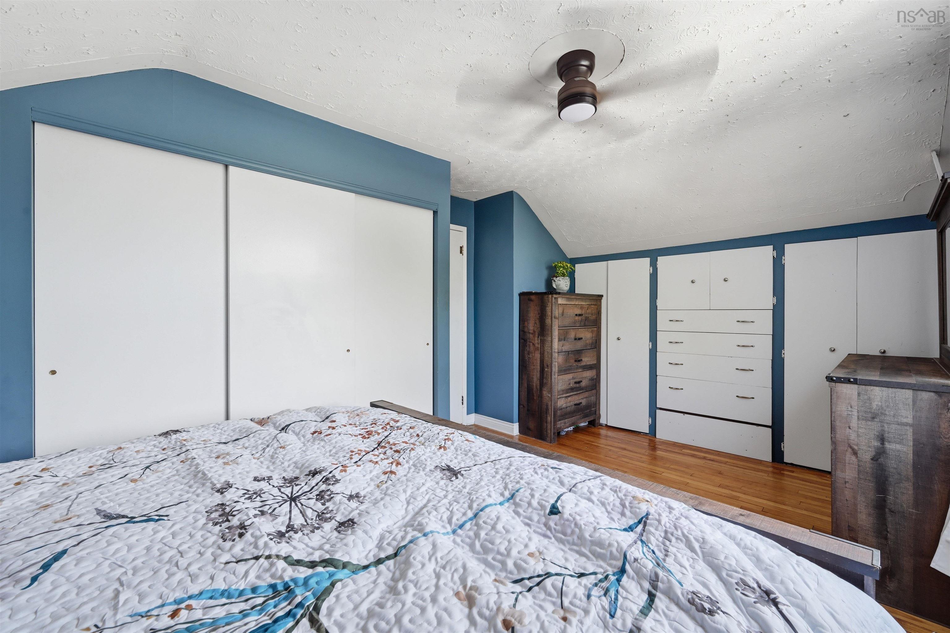 11 Fenwick Street, Dartmouth, NS (MLS 202614245)