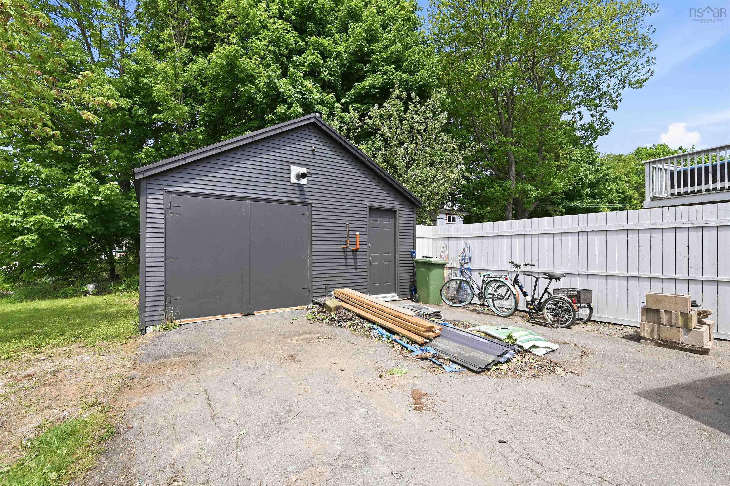 11 Fenwick Street, Dartmouth, NS (MLS 202614245)