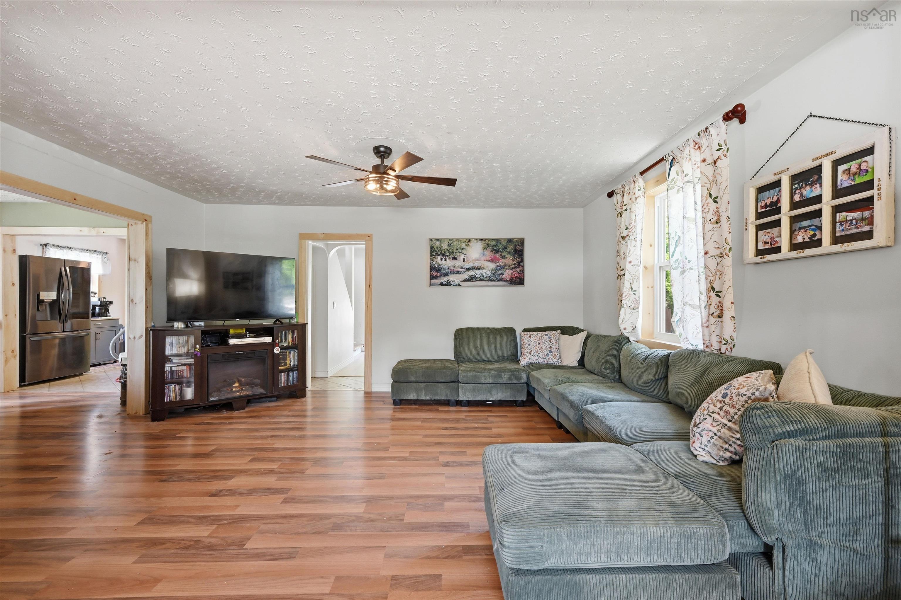 11 Fenwick Street, Dartmouth, NS (MLS 202614245)
