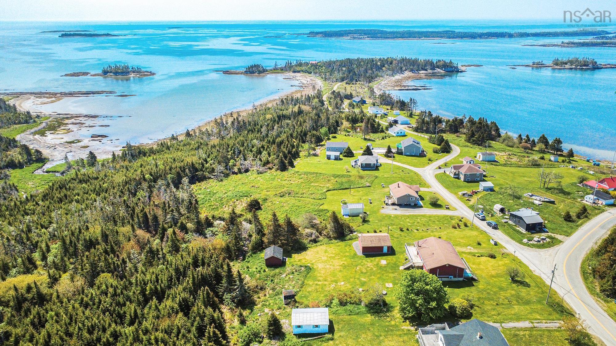 $398,000.00: 553 Little Harbour Road, Eastern Shore