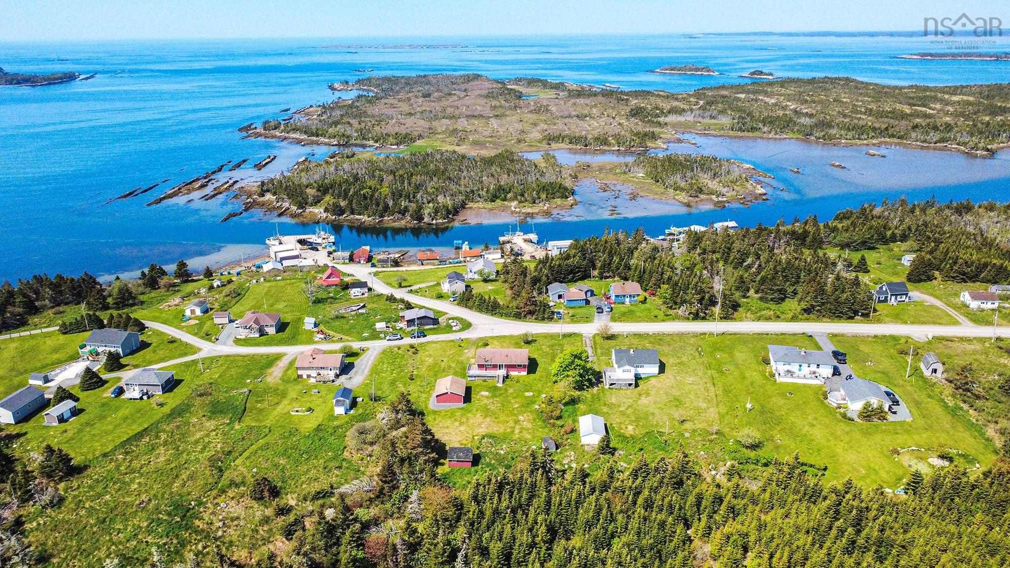 $398,000.00: 553 Little Harbour Road, Eastern Shore