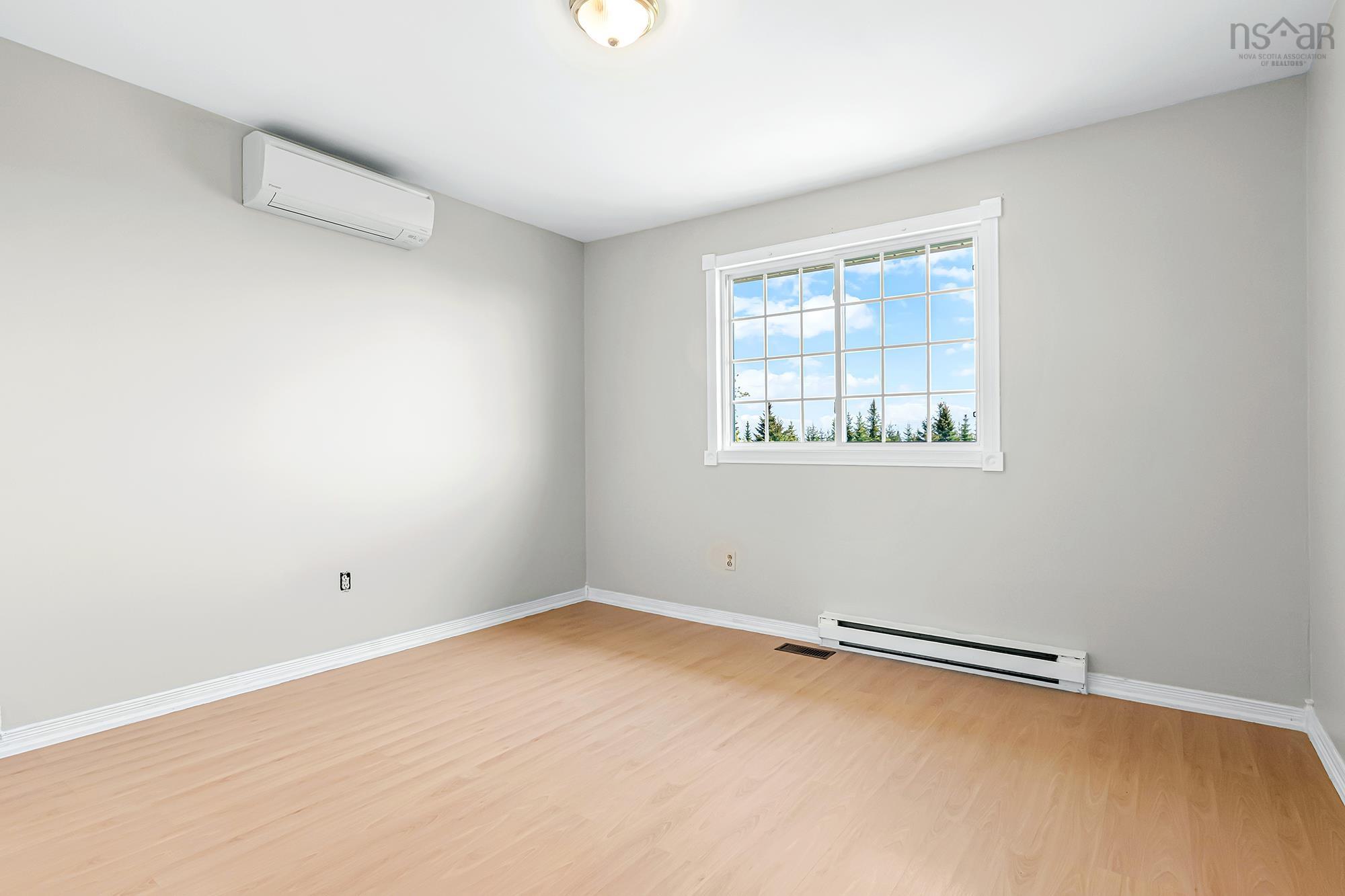 $398,000.00: 553 Little Harbour Road, Eastern Shore