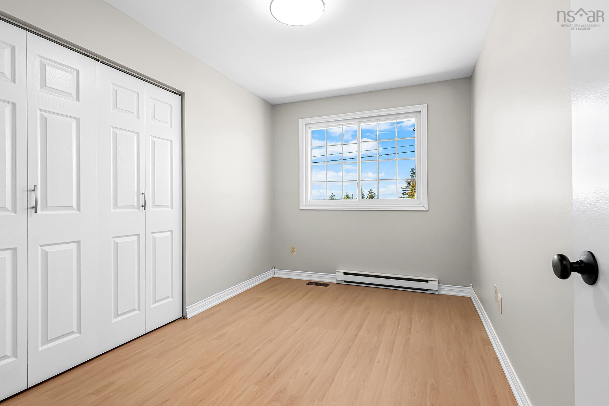 $398,000.00: 553 Little Harbour Road, Eastern Shore