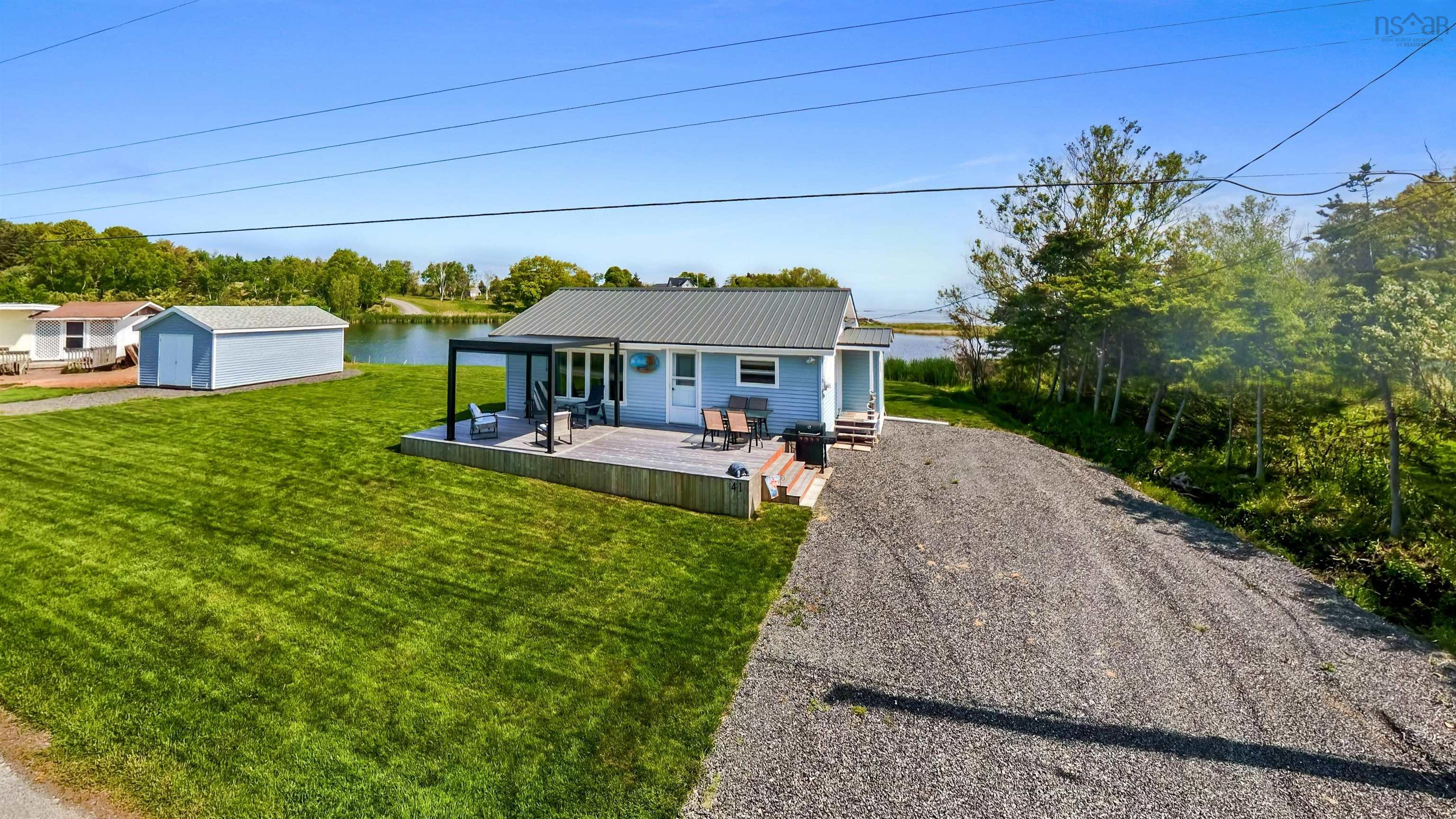 $329,000.00: 41 Sand Piper Lane, Black Point
