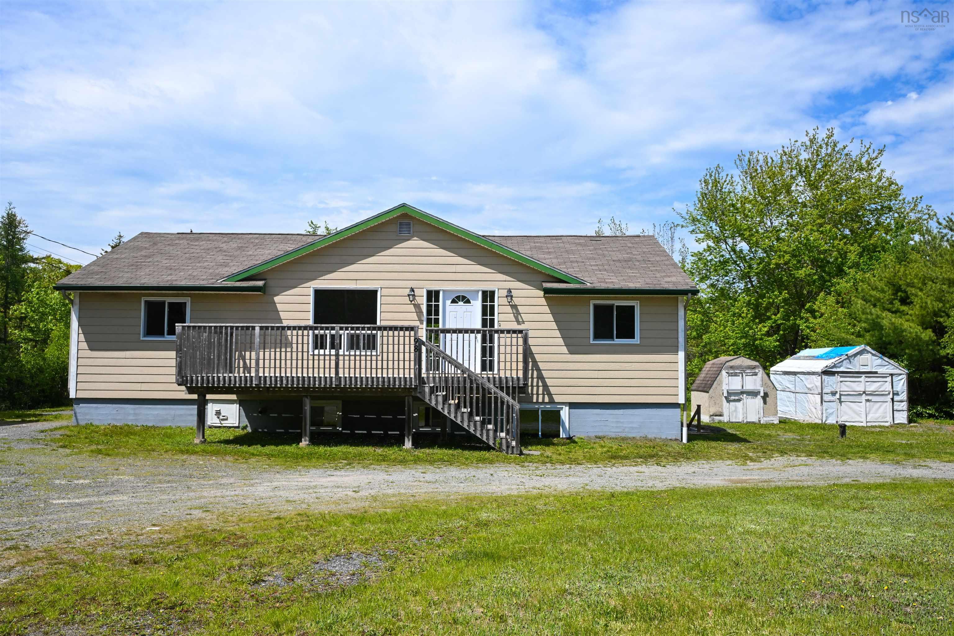 $399,900.00: 98 Dorey Park Road, Martins Point