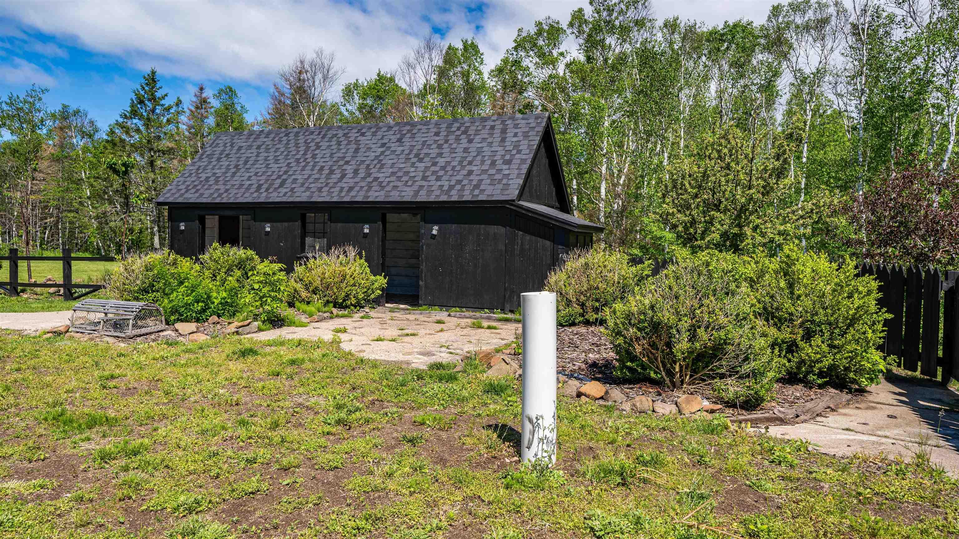 $549,900.00: 95 FOREST GLADE Road, Forest Glade