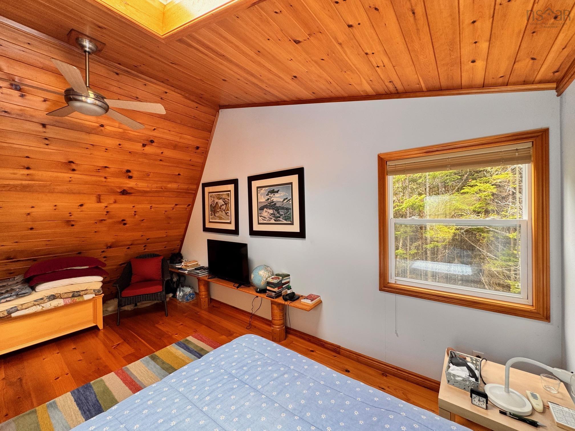 $349,000.00: 1595 West Bay Road, Dundee