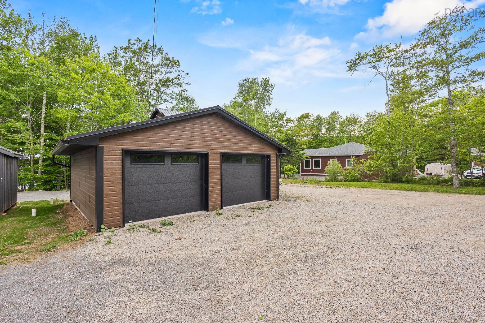 $744,900.00: 62 Canyon Point Road, Upper Vaughan