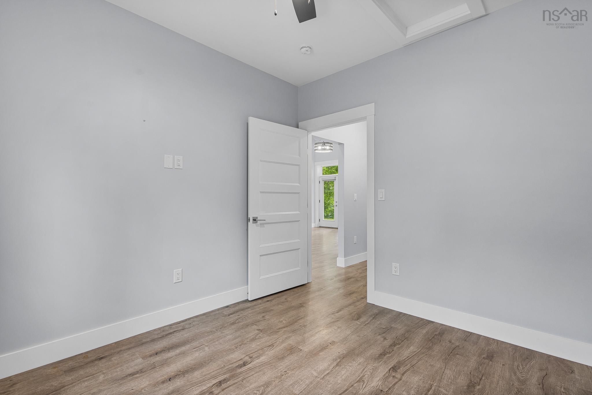 $744,900.00: 62 Canyon Point Road, Upper Vaughan