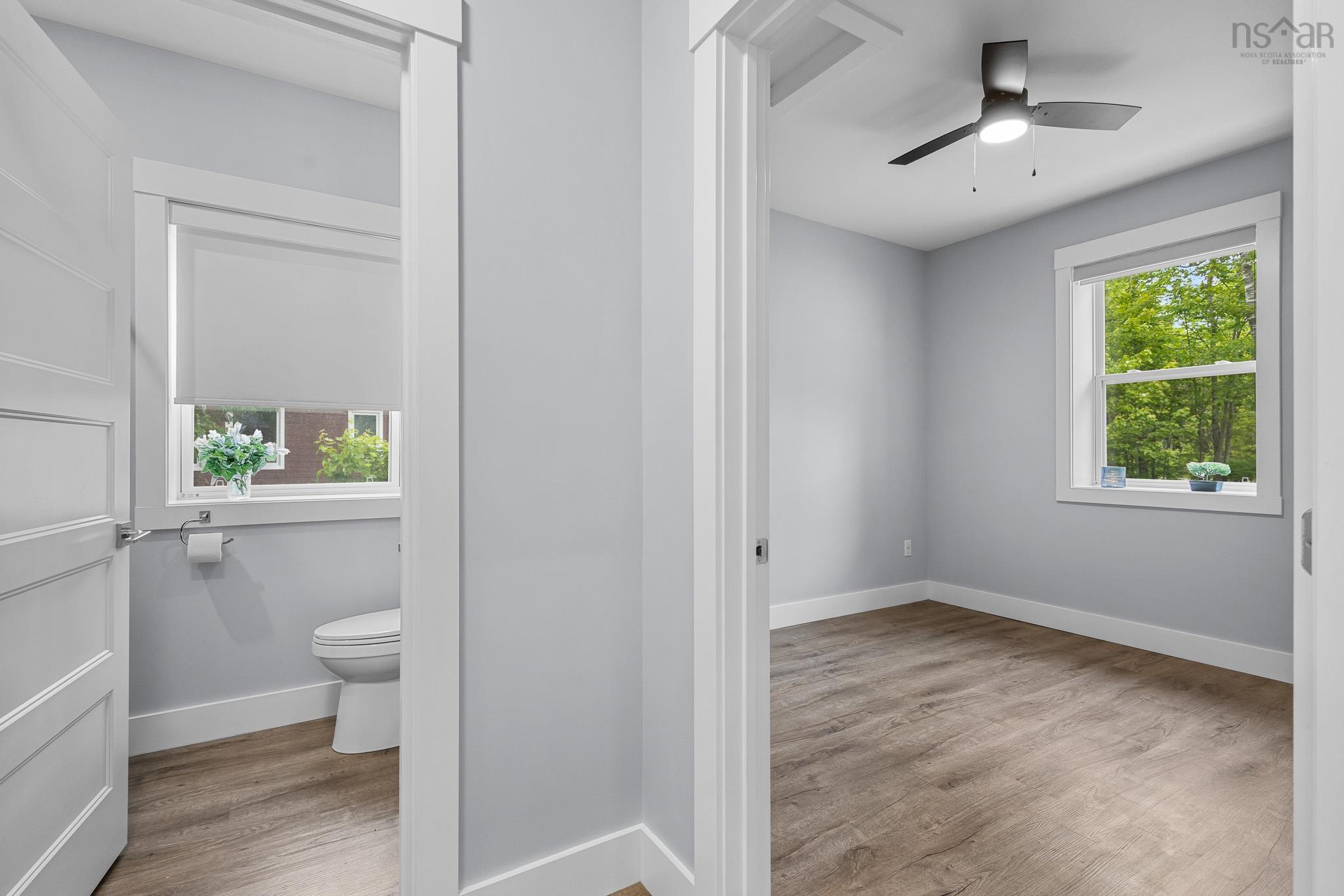 $744,900.00: 62 Canyon Point Road, Upper Vaughan