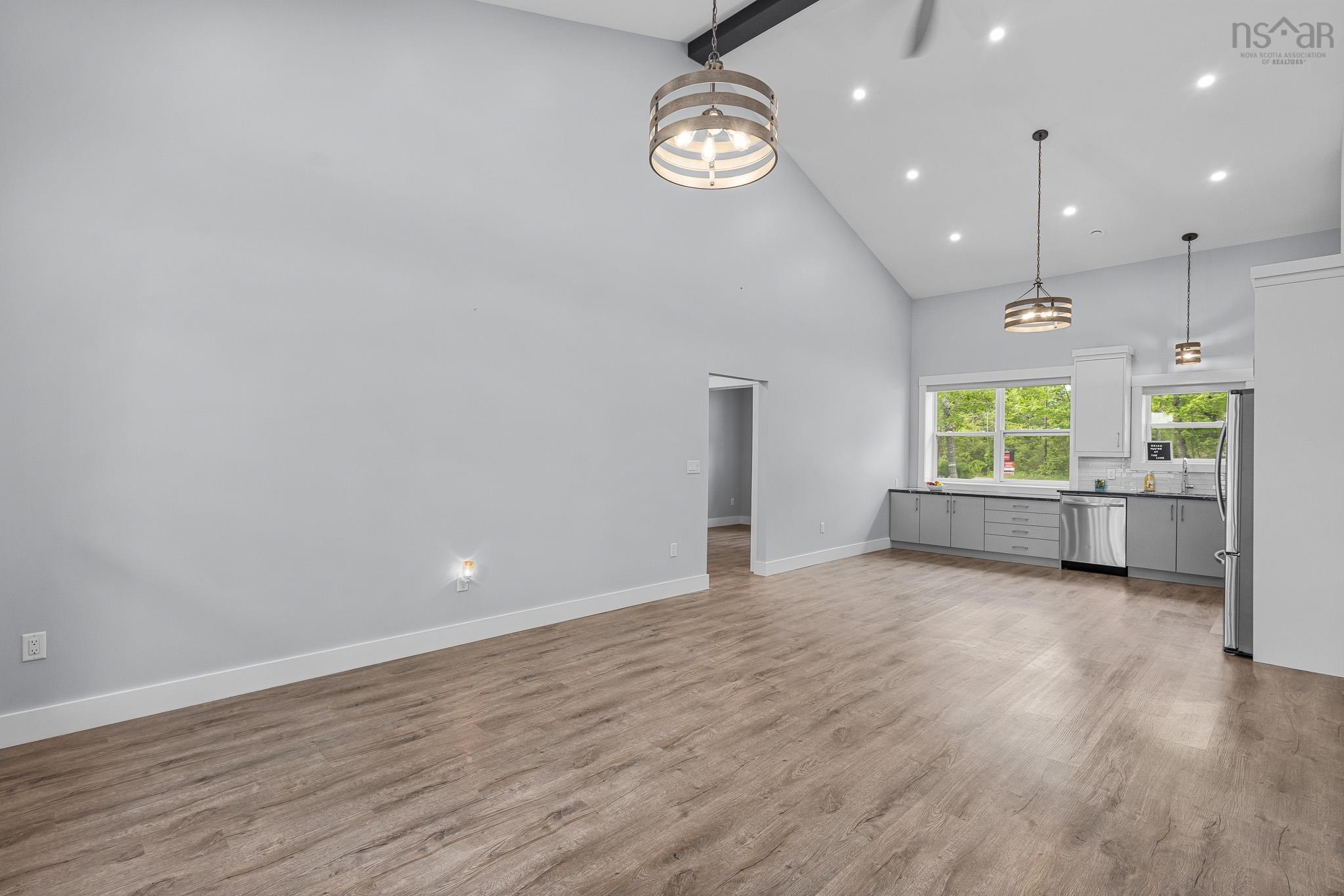 $744,900.00: 62 Canyon Point Road, Upper Vaughan