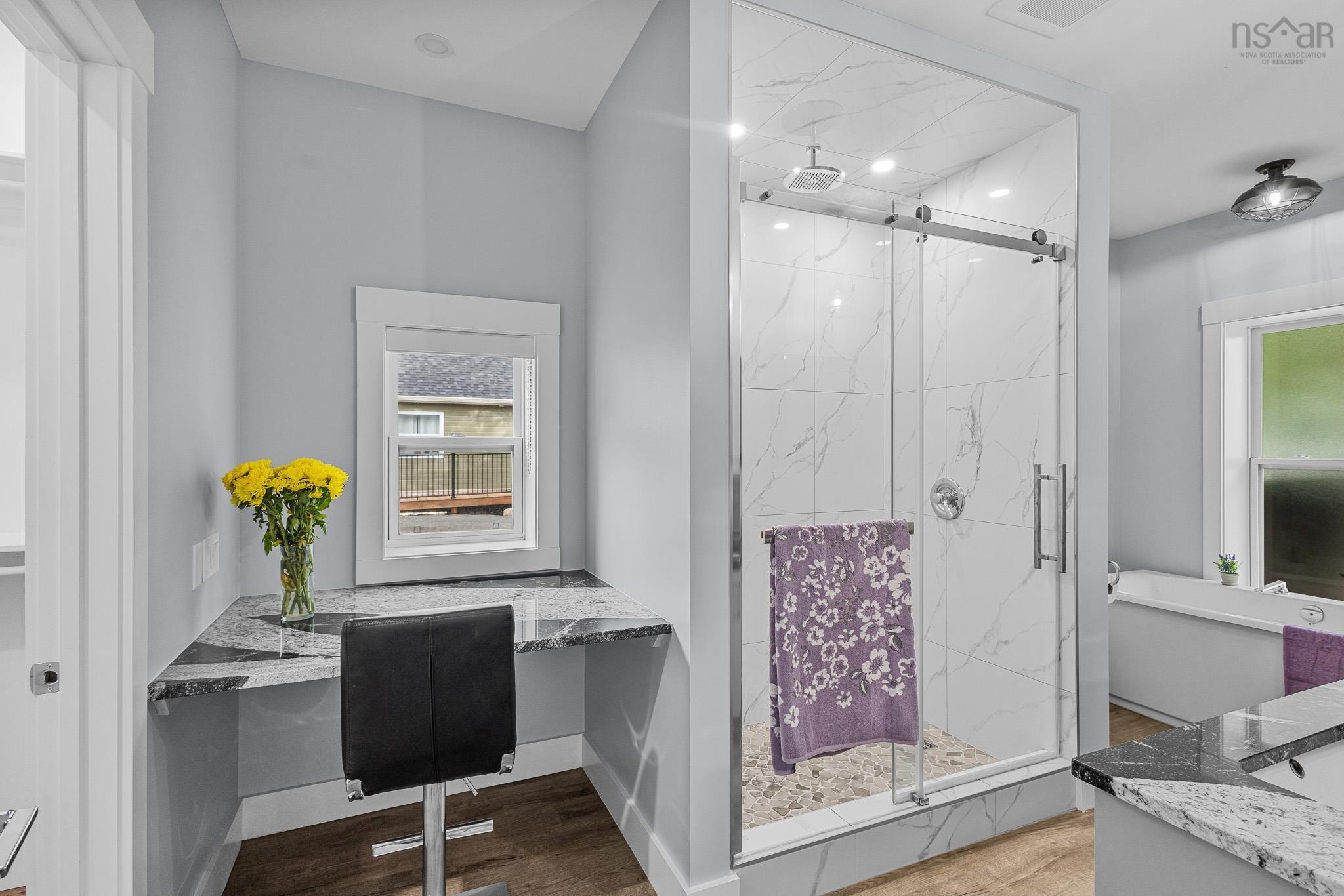 $744,900.00: 62 Canyon Point Road, Upper Vaughan
