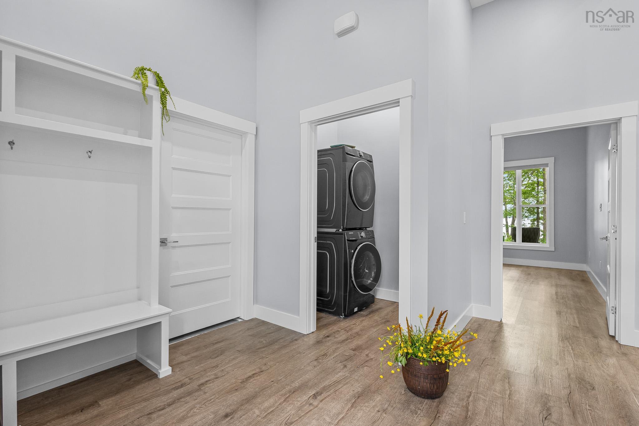 $744,900.00: 62 Canyon Point Road, Upper Vaughan