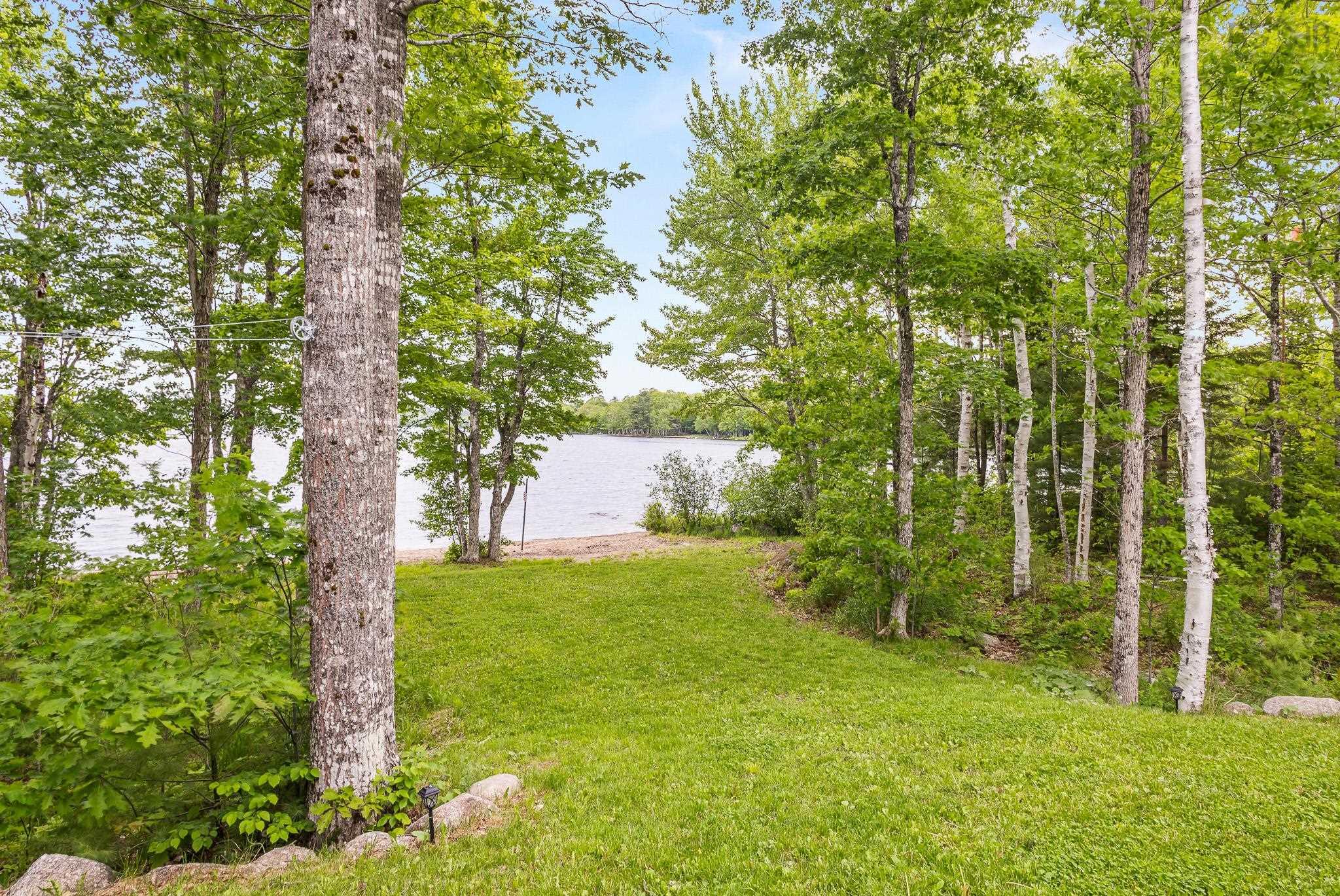 $744,900.00: 62 Canyon Point Road, Upper Vaughan