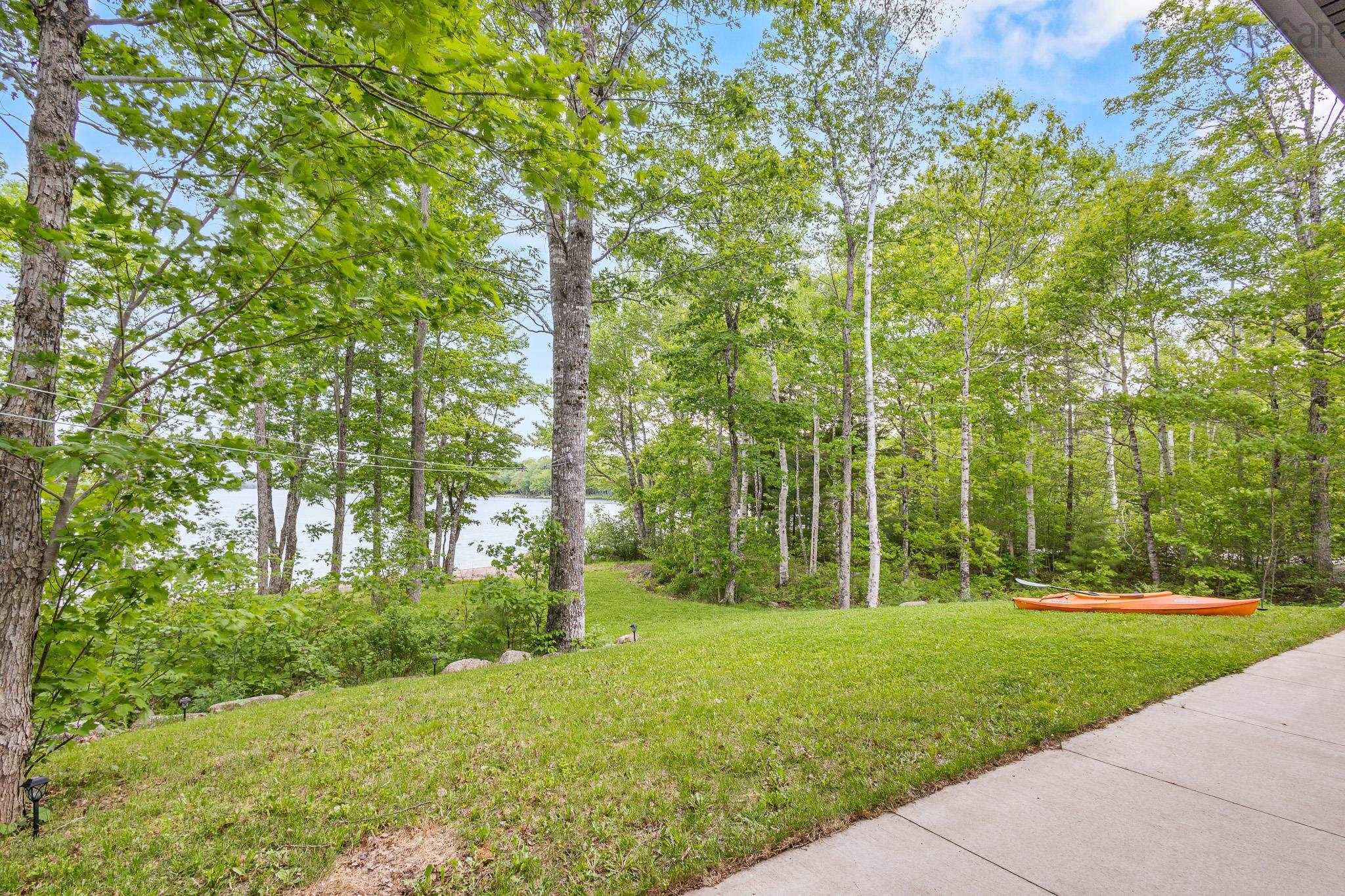 $744,900.00: 62 Canyon Point Road, Upper Vaughan