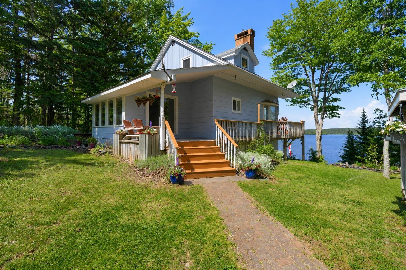 $599,900.00: 152 Hallamore Lane, Middle Cornwall