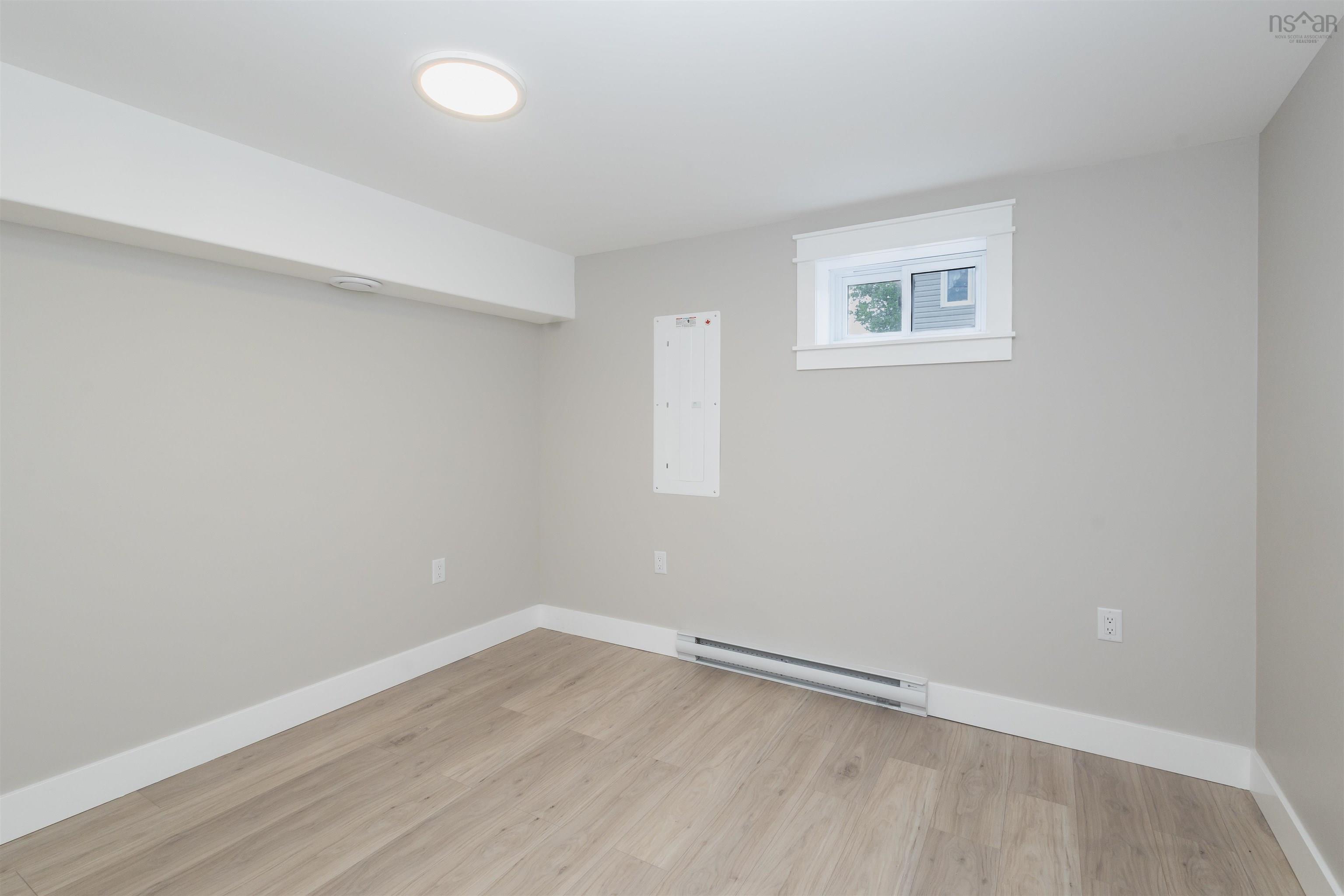 $419,000.00: 162 Monteith Avenue, Westmount