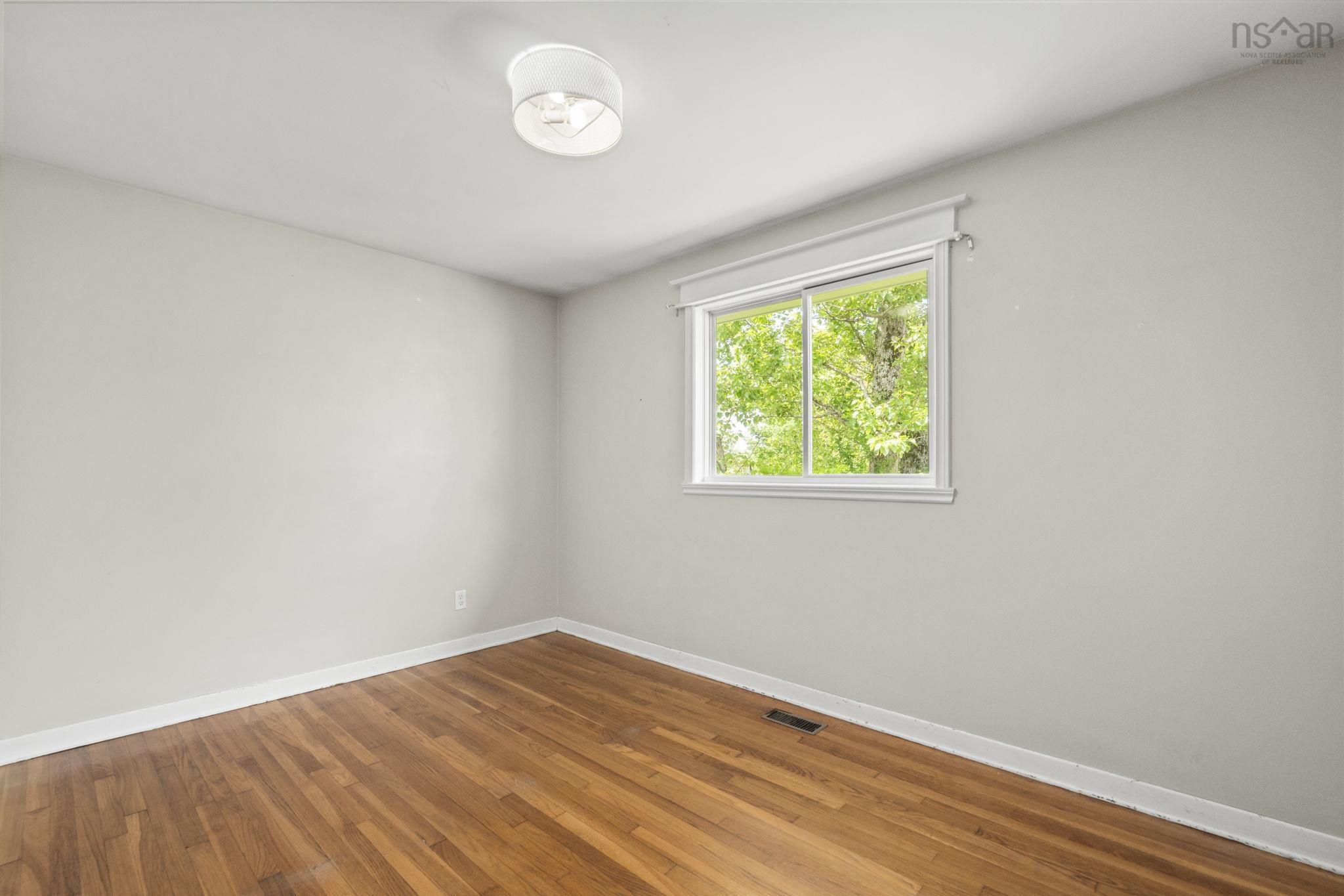 38 Anderson Street, Woodlawn, NS (MLS 202614305)