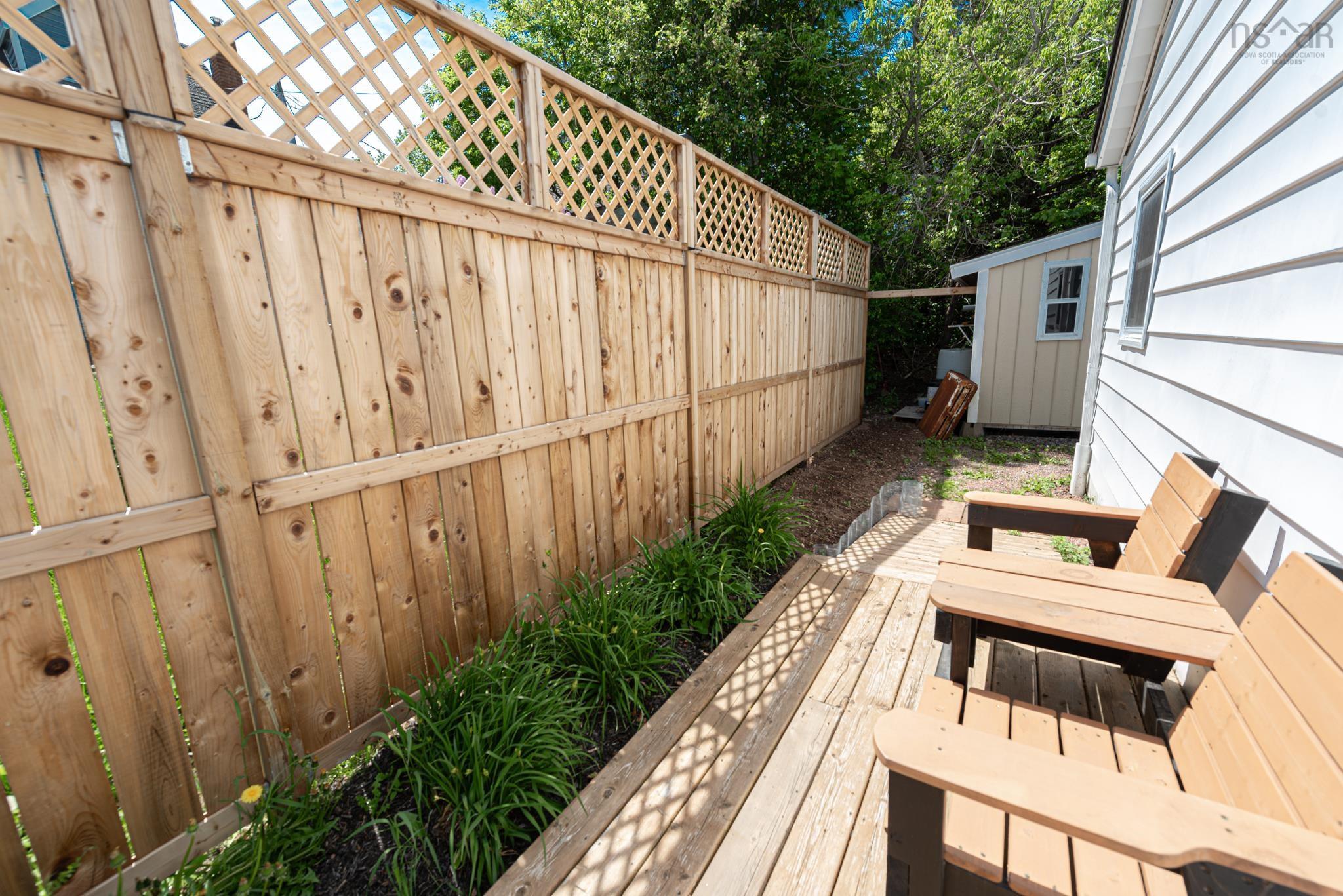 $399,900.00: 1925 Gregorys Lane, Westville