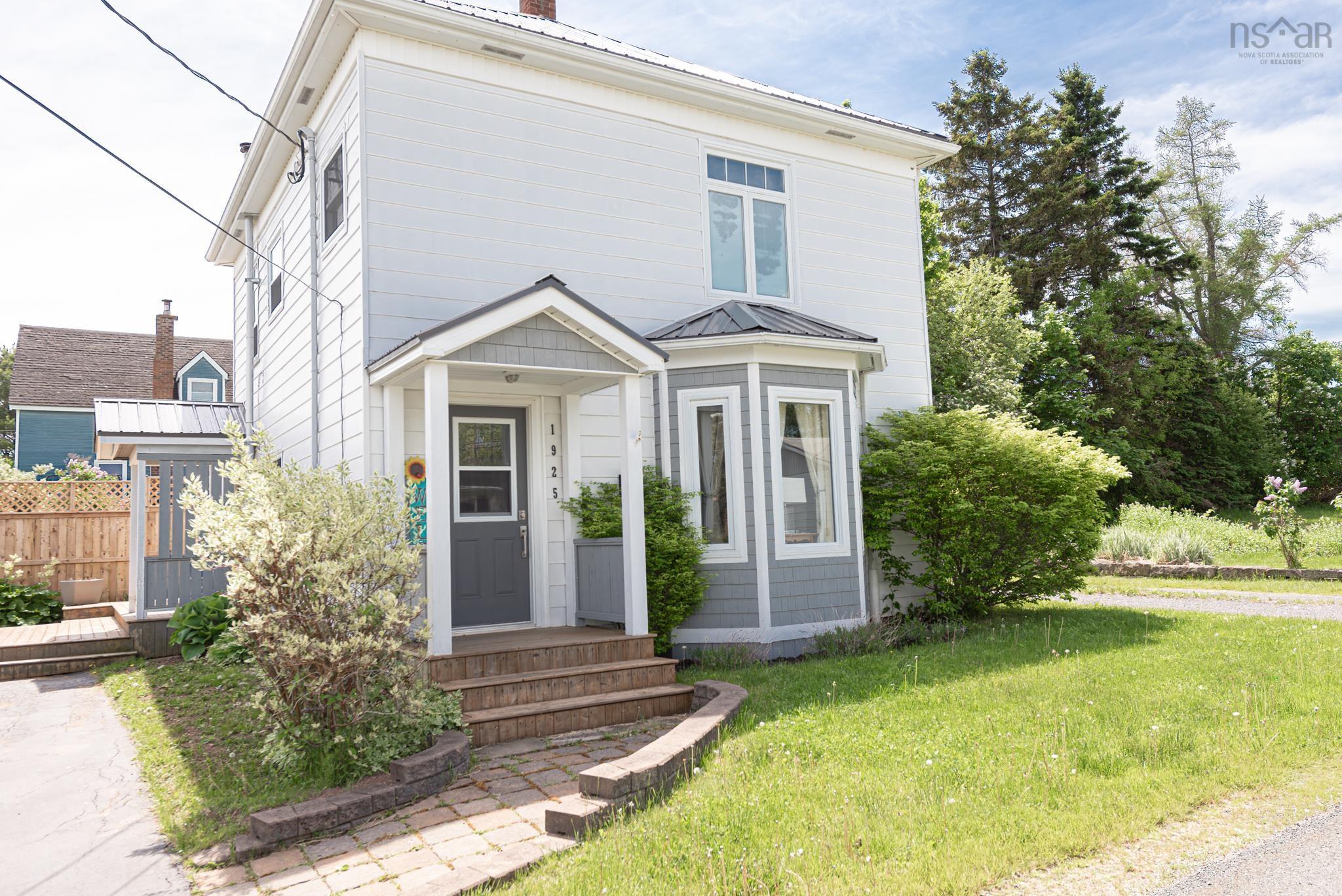 $399,900.00: 1925 Gregorys Lane, Westville