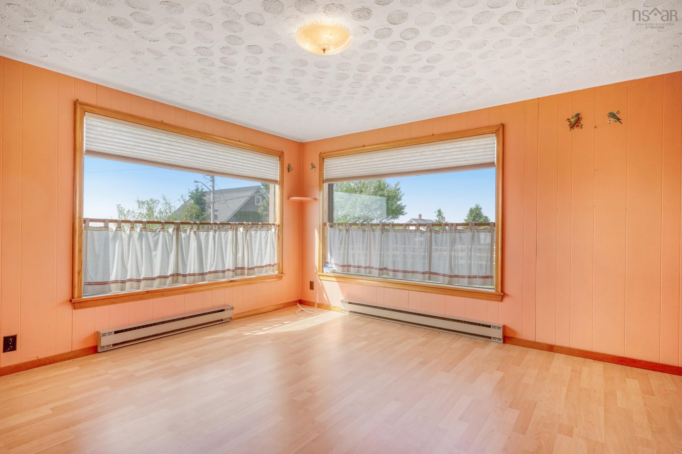 $699,000.00: 79 Mosher Road, Kingsburg
