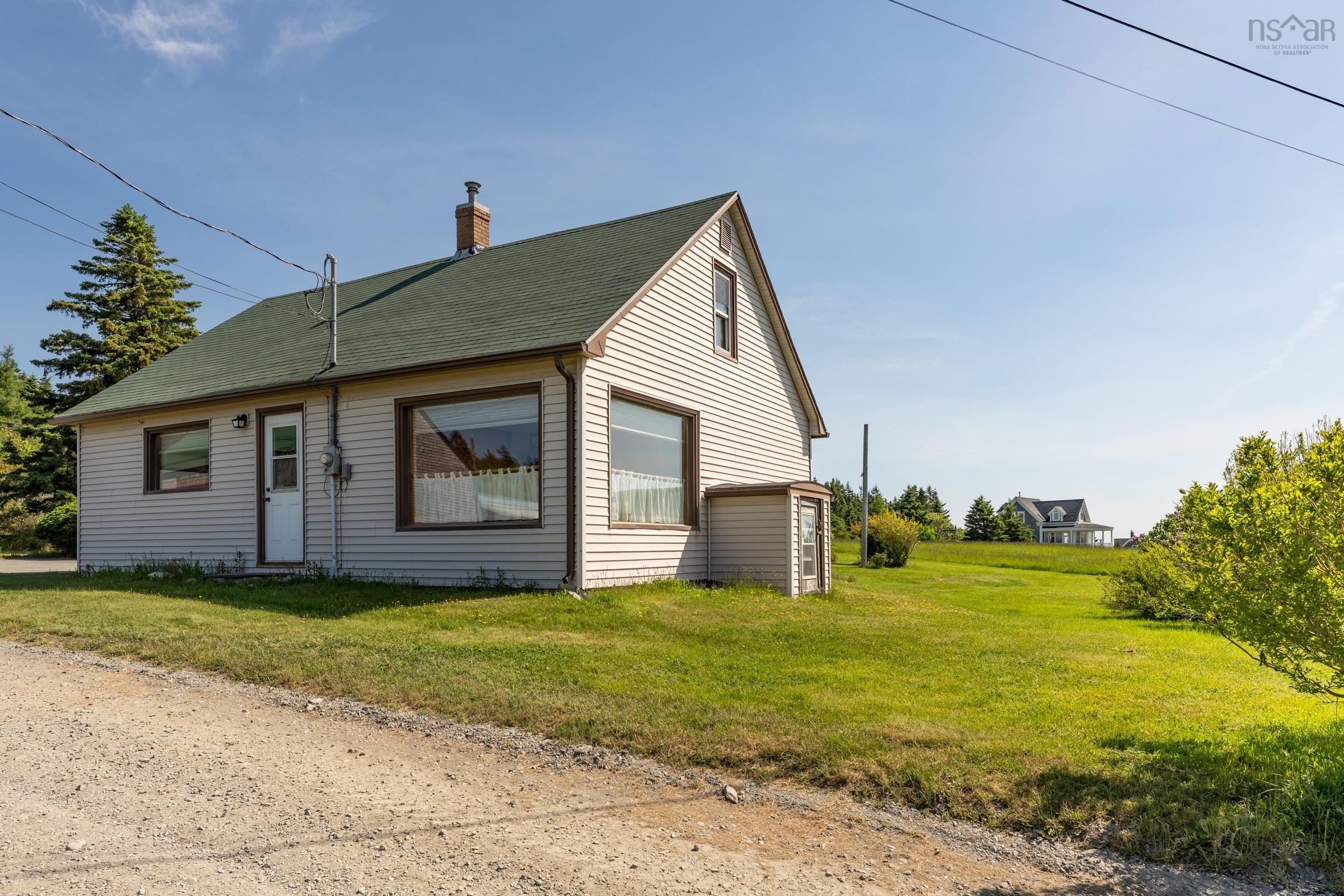 $699,000.00: 79 Mosher Road, Kingsburg
