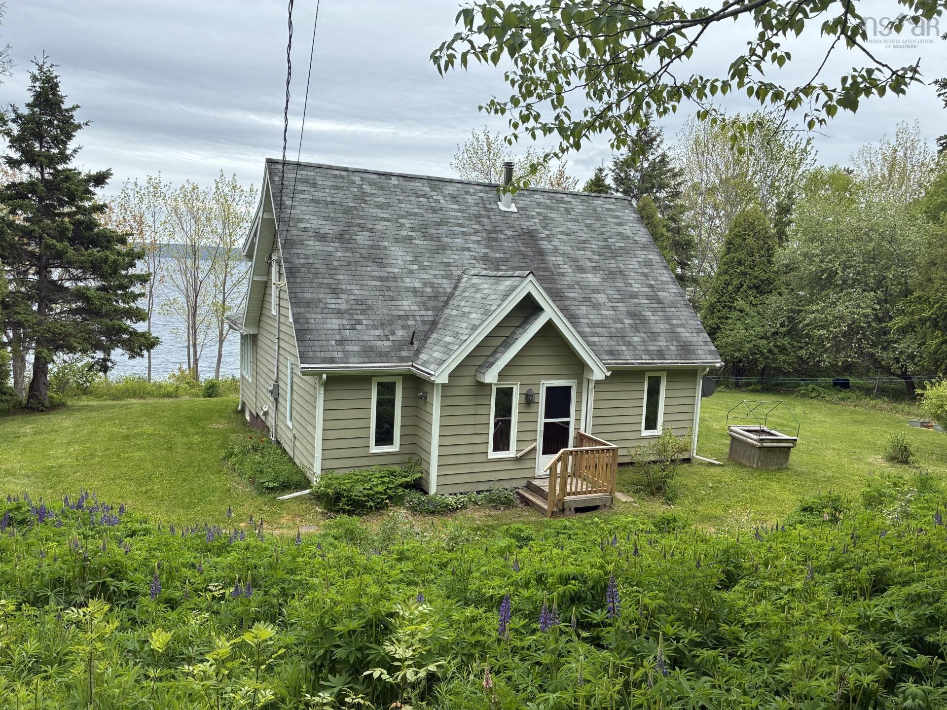 $750,000.00: 4030 Marble Mountain Road, Lime Hill
