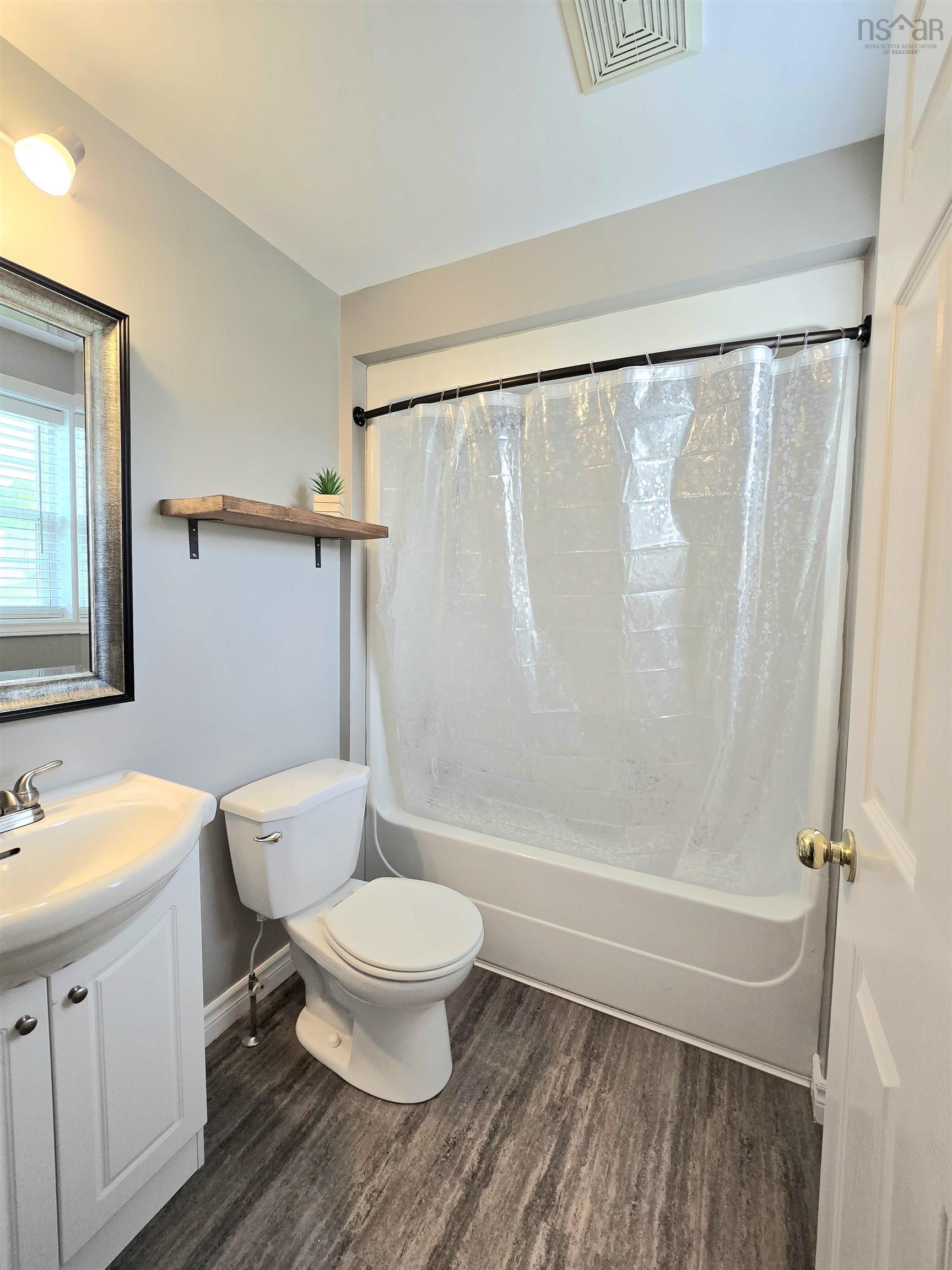 $199,900.00: 9 Highfield Ave Avenue, Lower South River