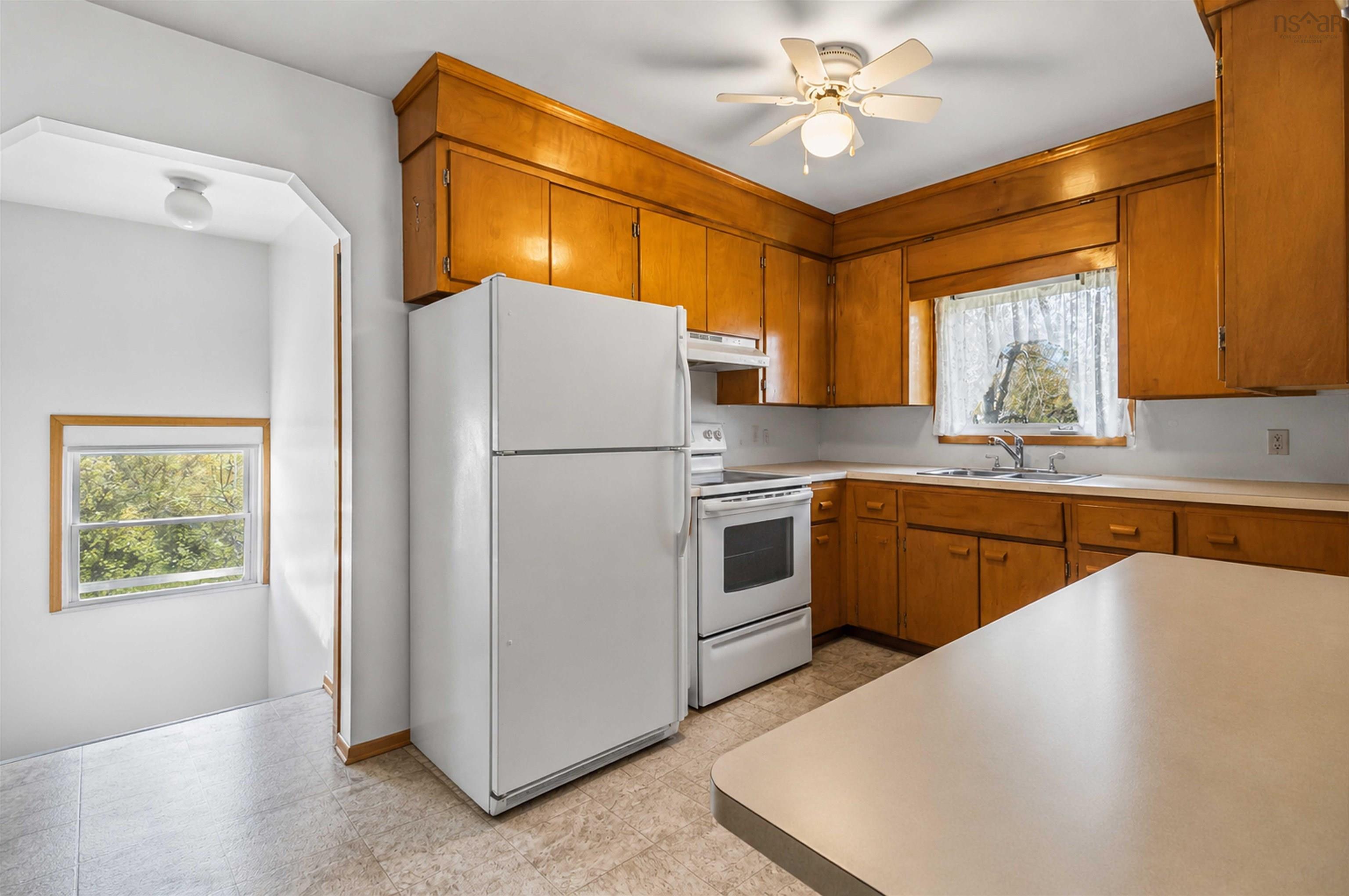 $335,000.00: 293 Holland Road, Fletchers Lake