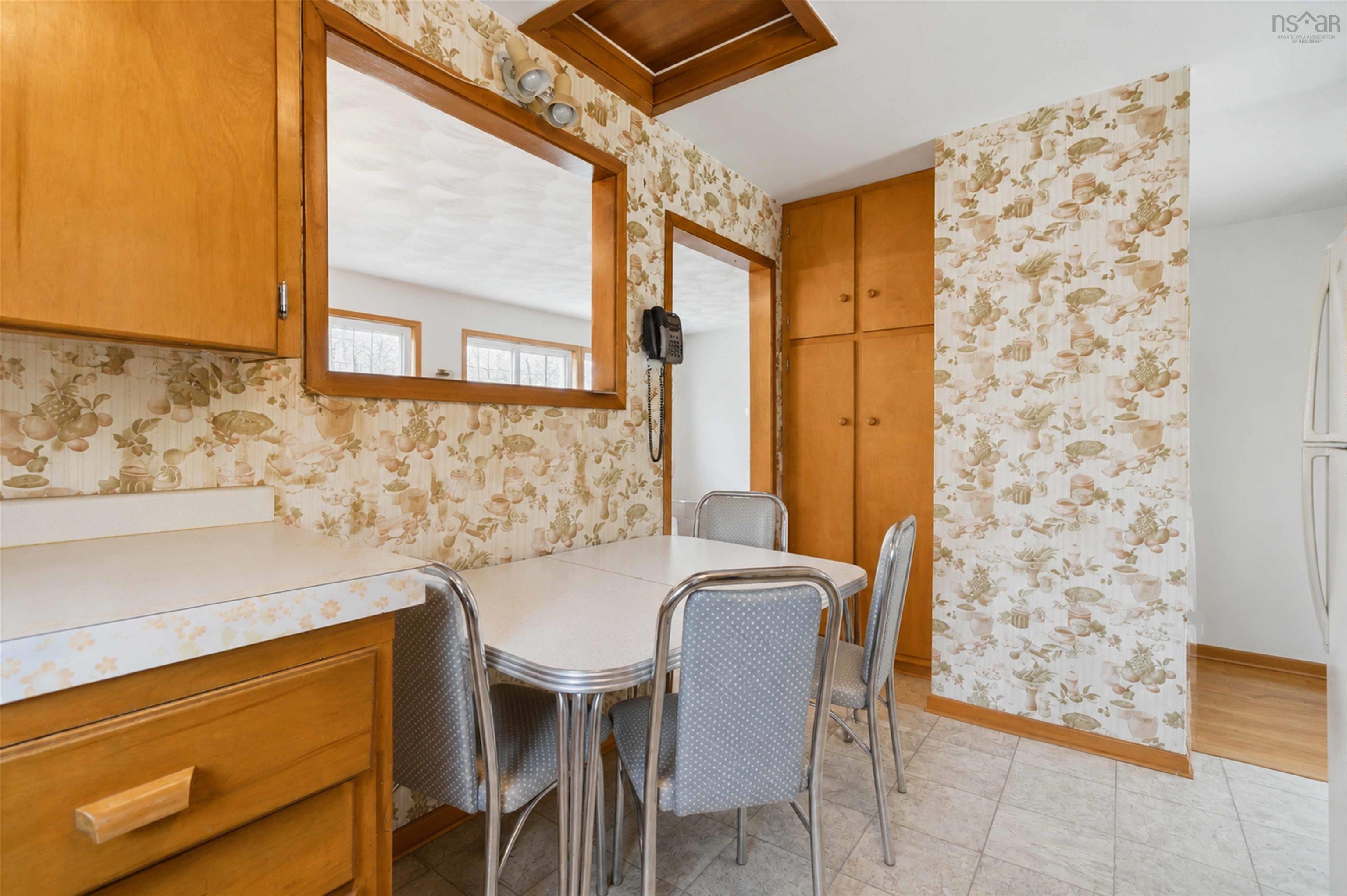 $335,000.00: 293 Holland Road, Fletchers Lake