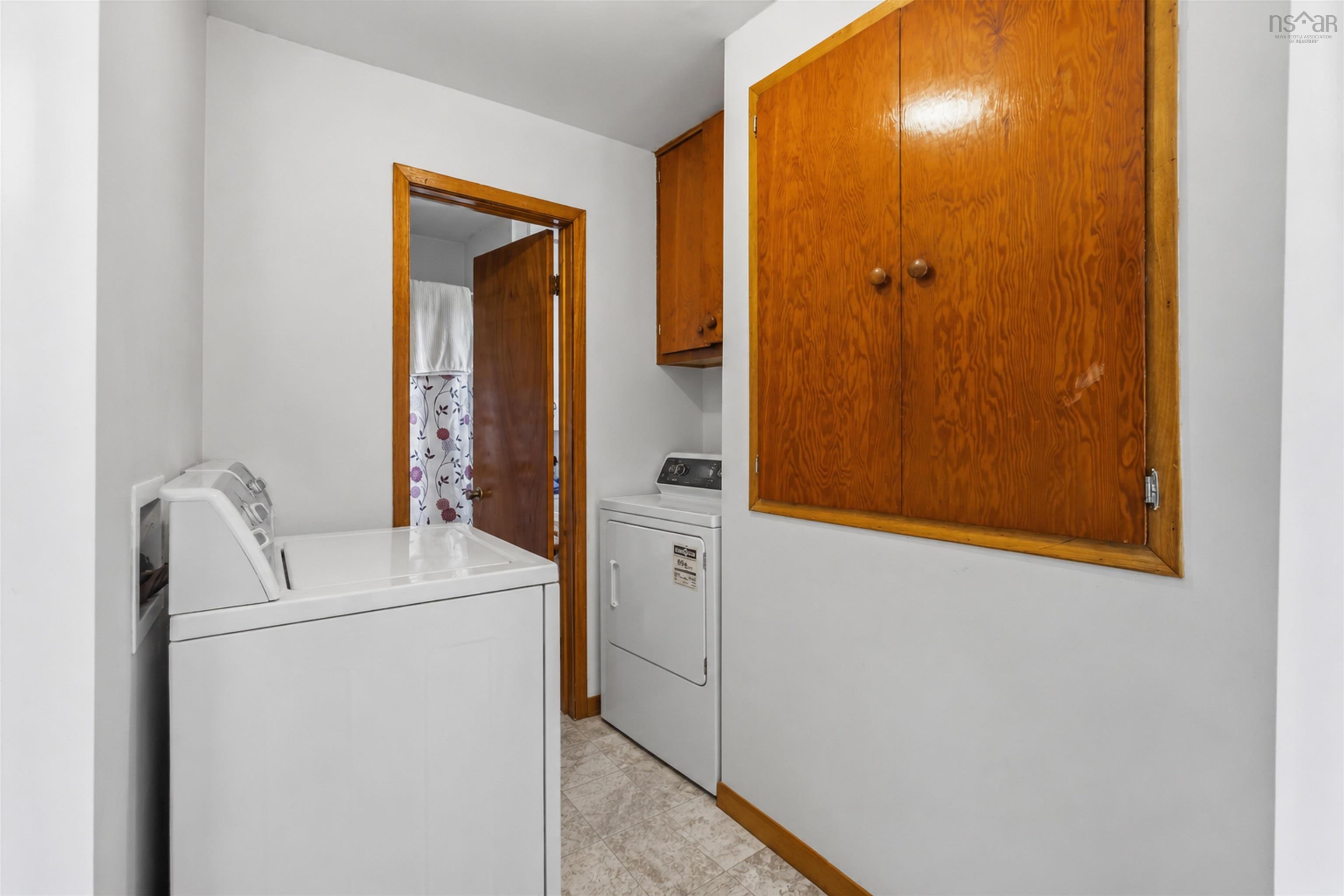 $335,000.00: 293 Holland Road, Fletchers Lake
