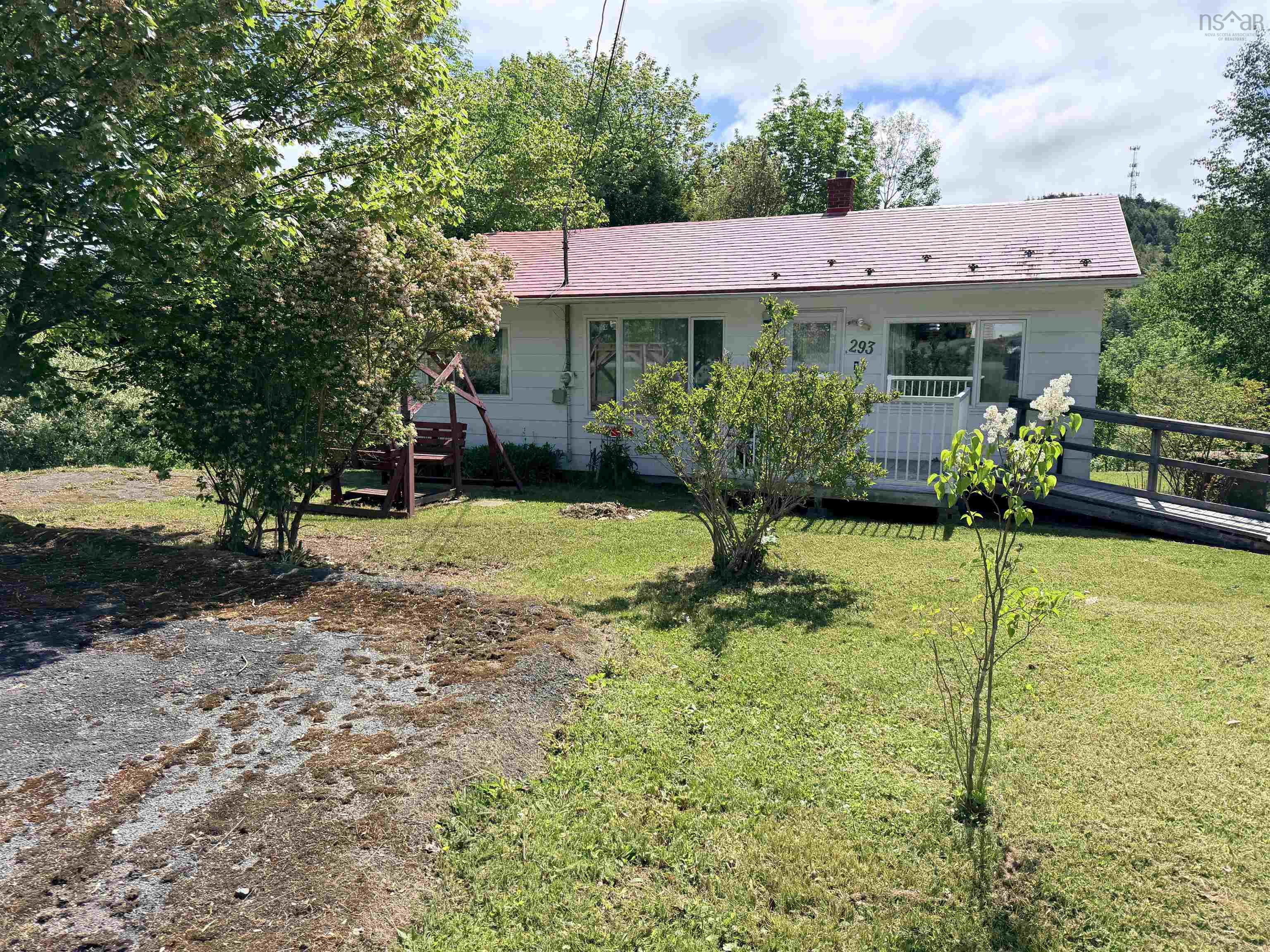 $335,000.00: 293 Holland Road, Fletchers Lake