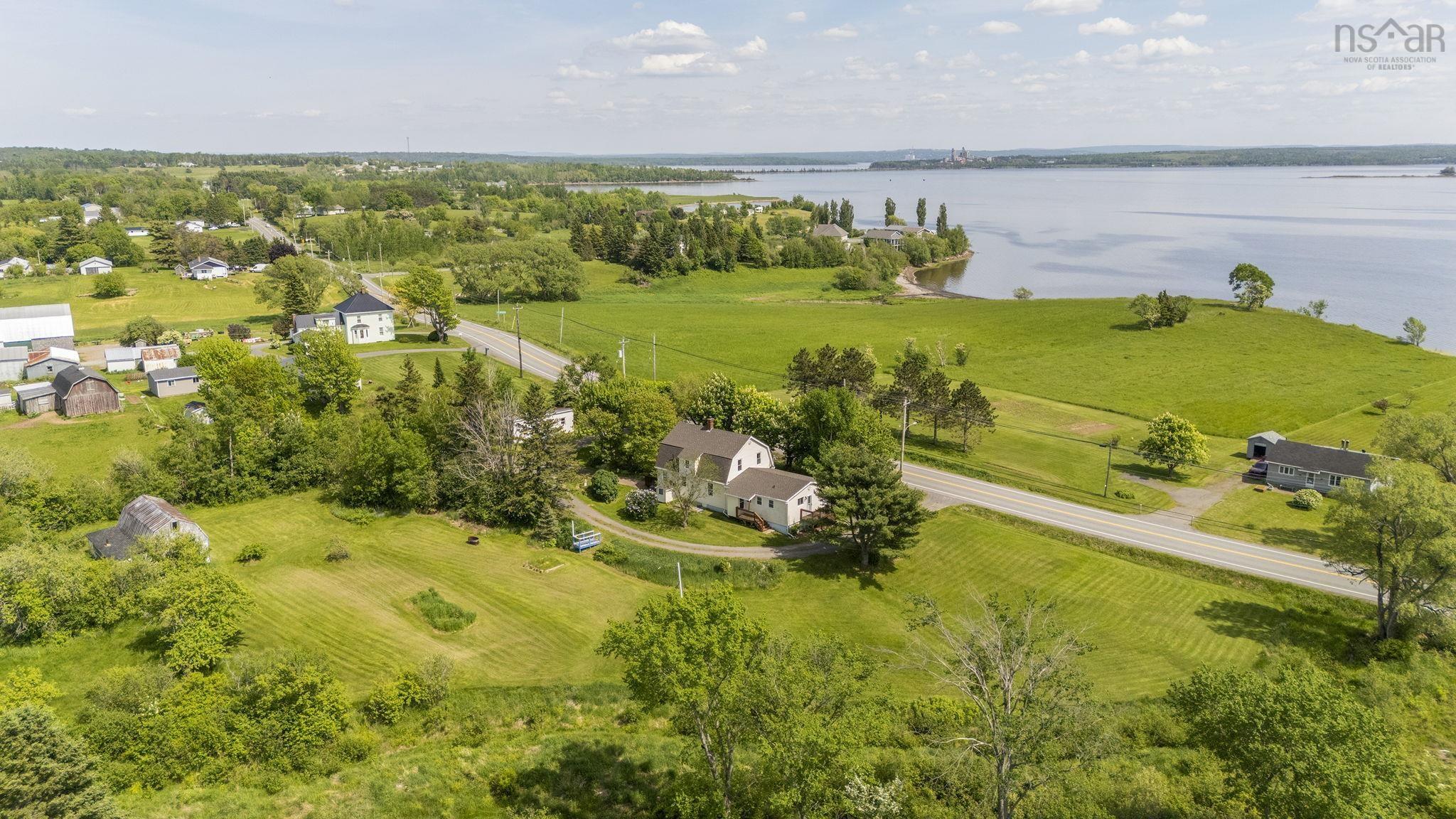 $368,800.00: 2763 Highway 376, Lyons Brook