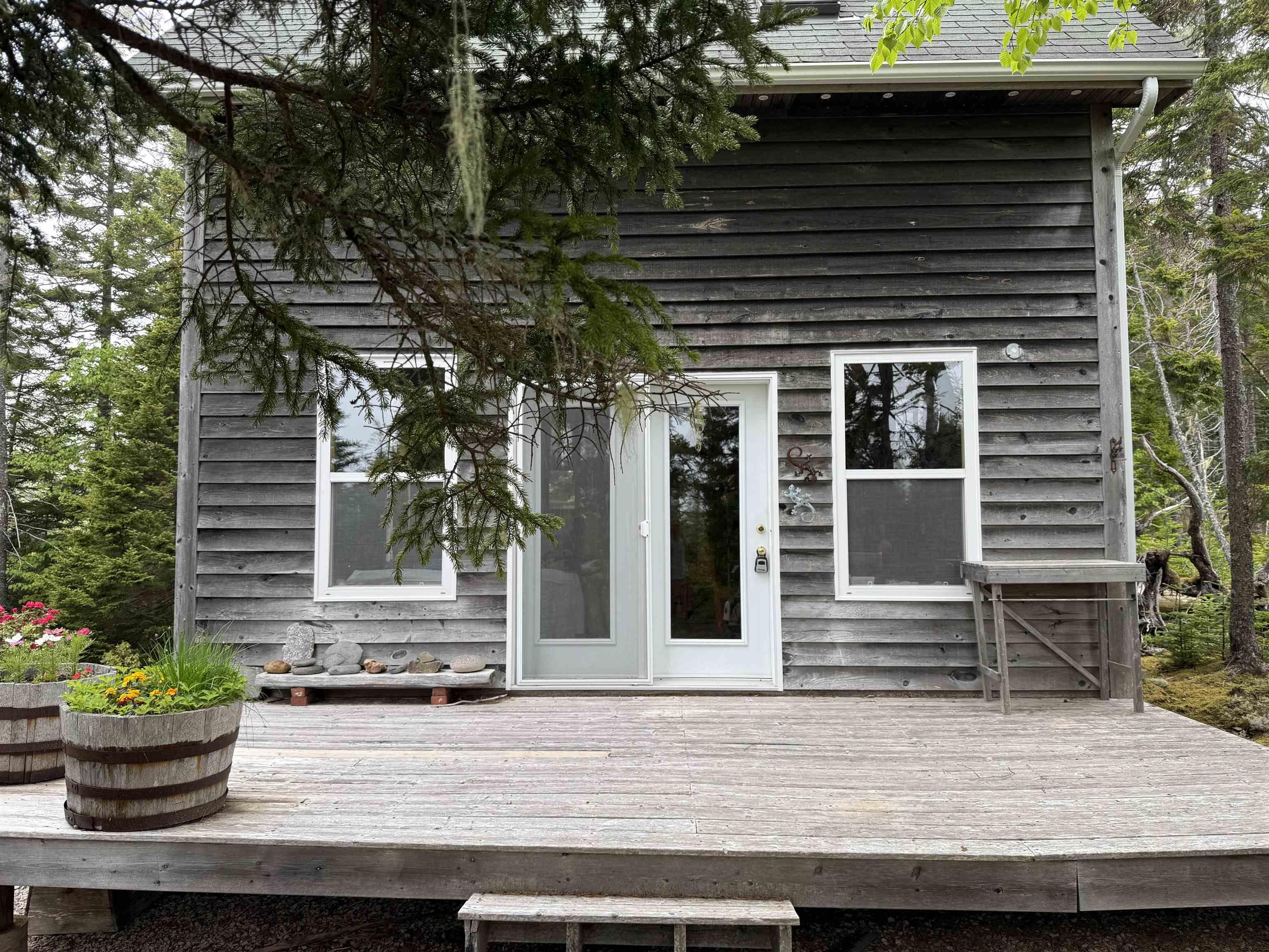 $295,000.00: 36 Saddle Island Road, Bayswater