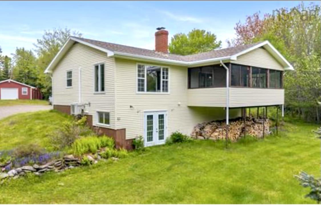 $349,900.00: 45 Hospital Road, Sherbrooke