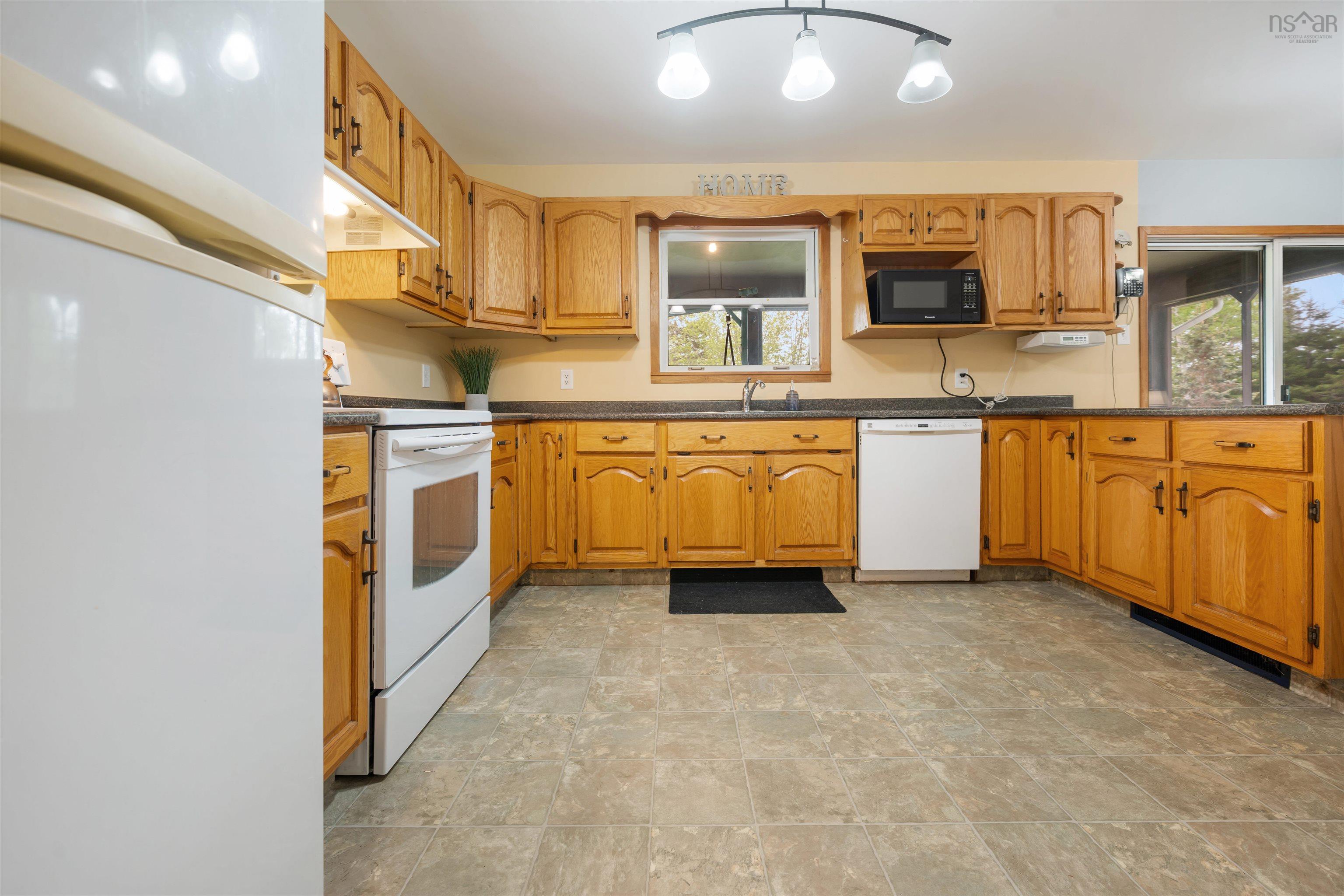$349,900.00: 45 Hospital Road, Sherbrooke