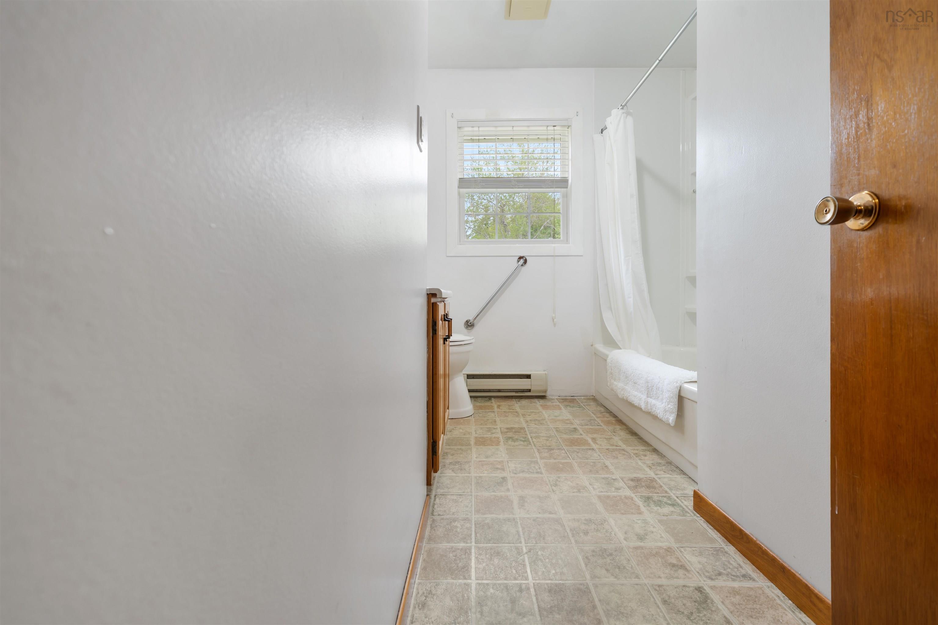 $349,900.00: 45 Hospital Road, Sherbrooke