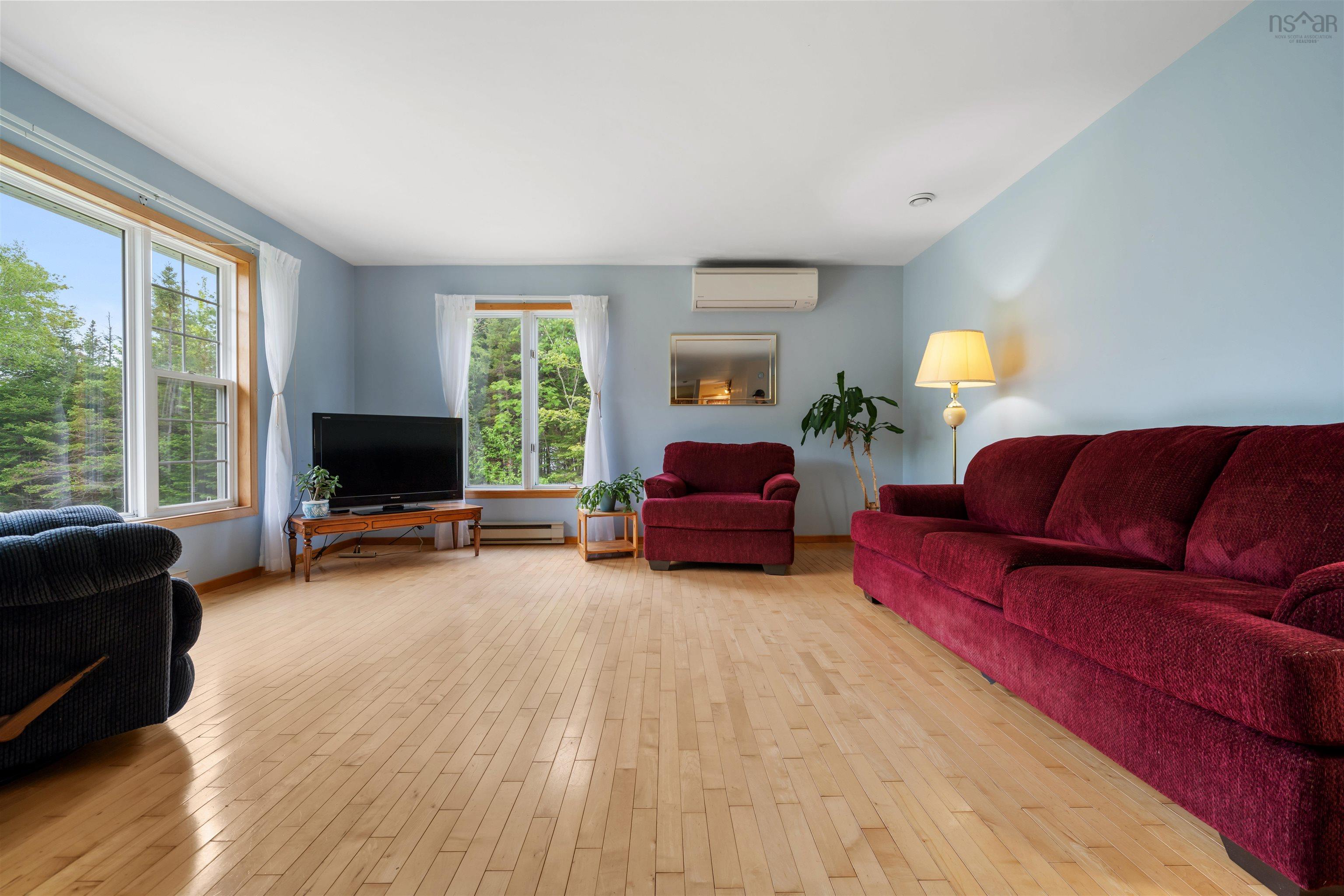 $349,900.00: 45 Hospital Road, Sherbrooke