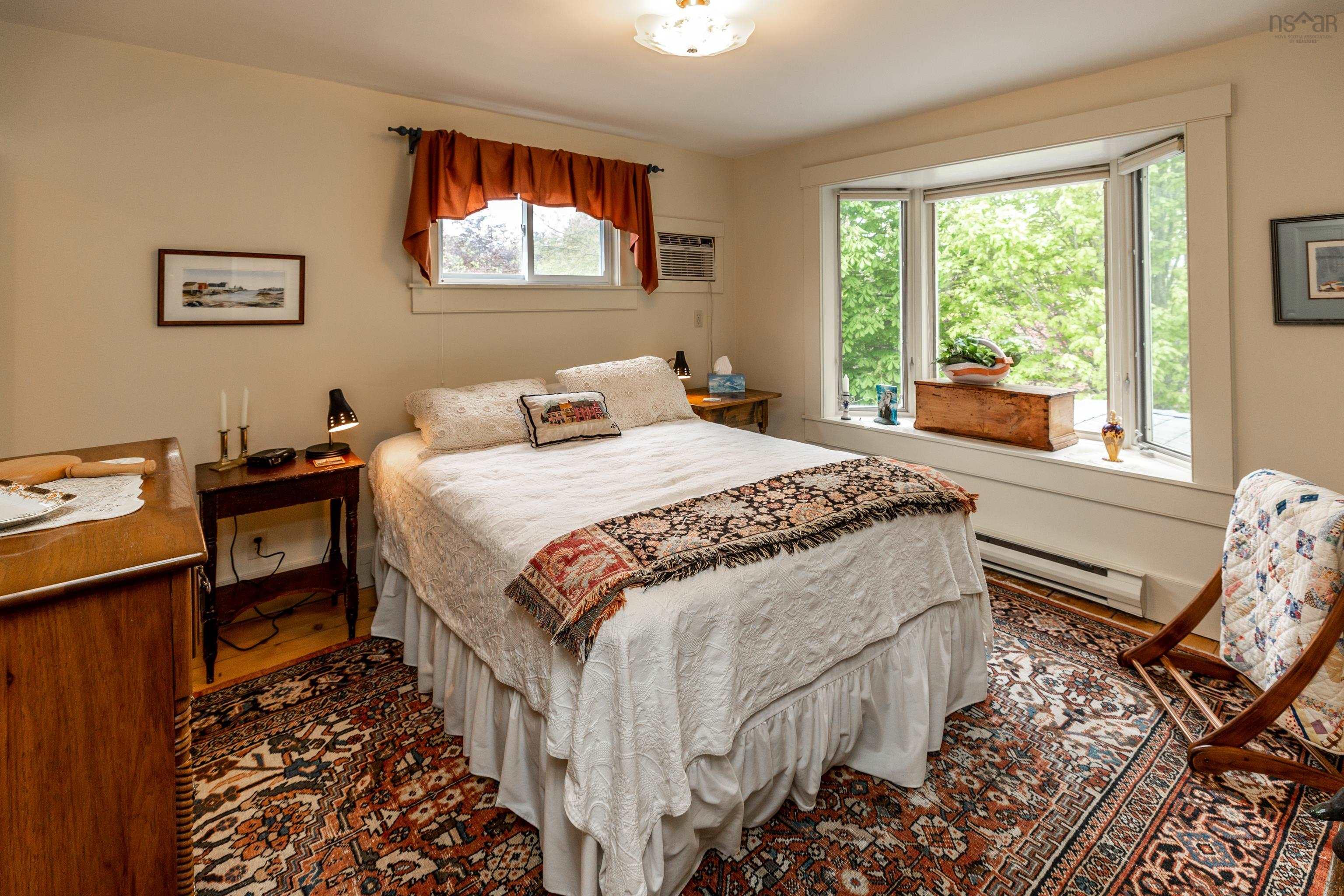 $1,390,000.00: 150 Knickle Road Extension, Lunenburg