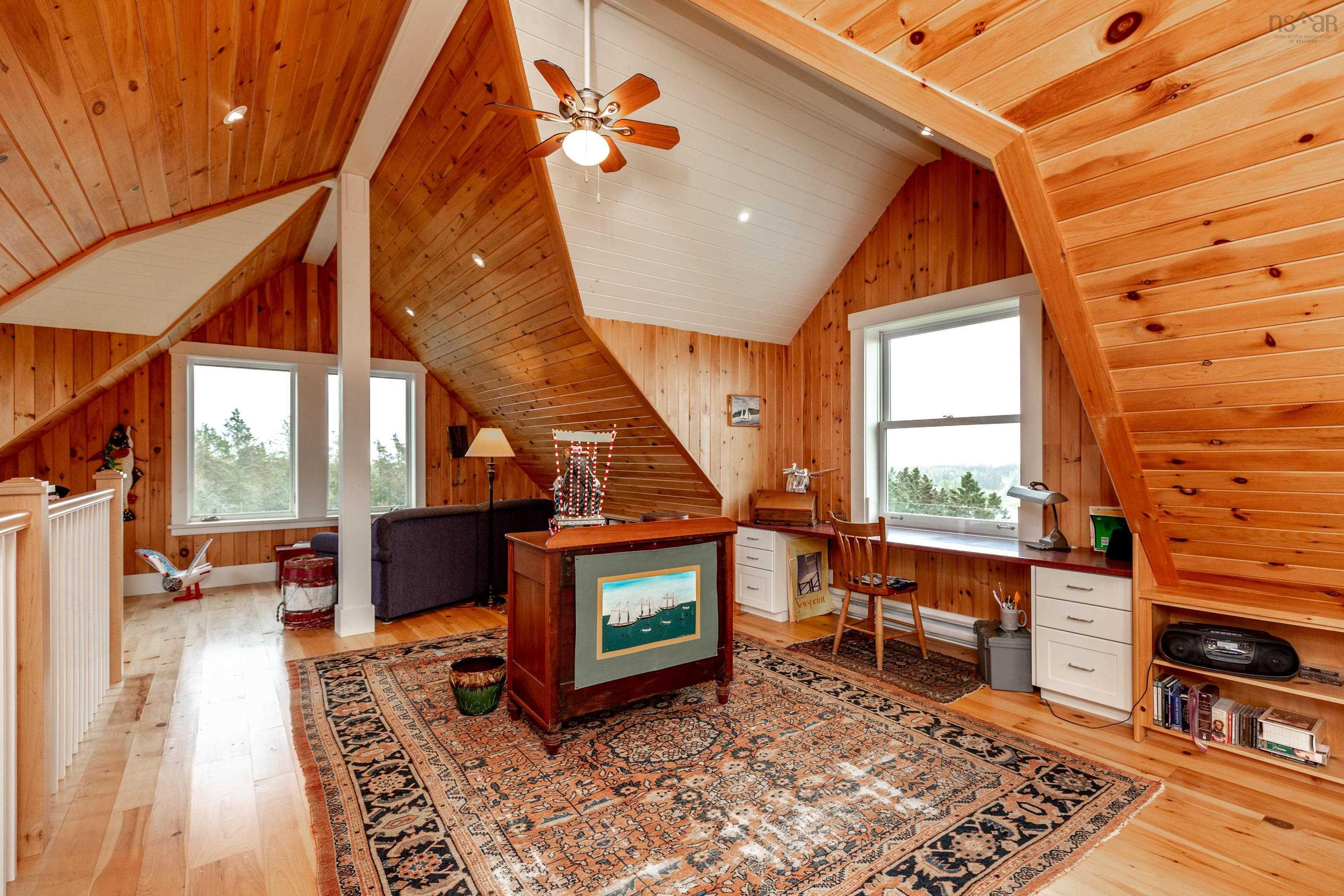 $1,390,000.00: 150 Knickle Road Extension, Lunenburg