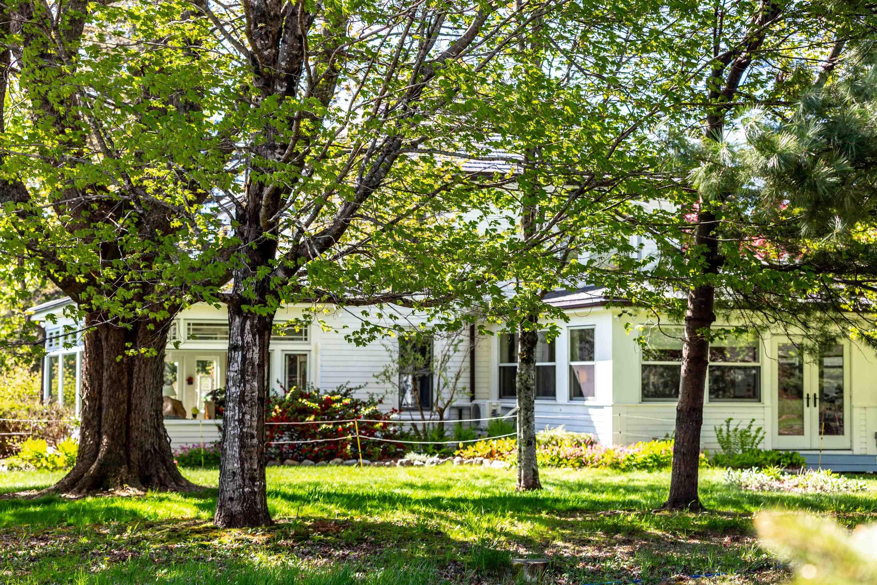 $1,390,000.00: 150 Knickle Road Extension, Lunenburg