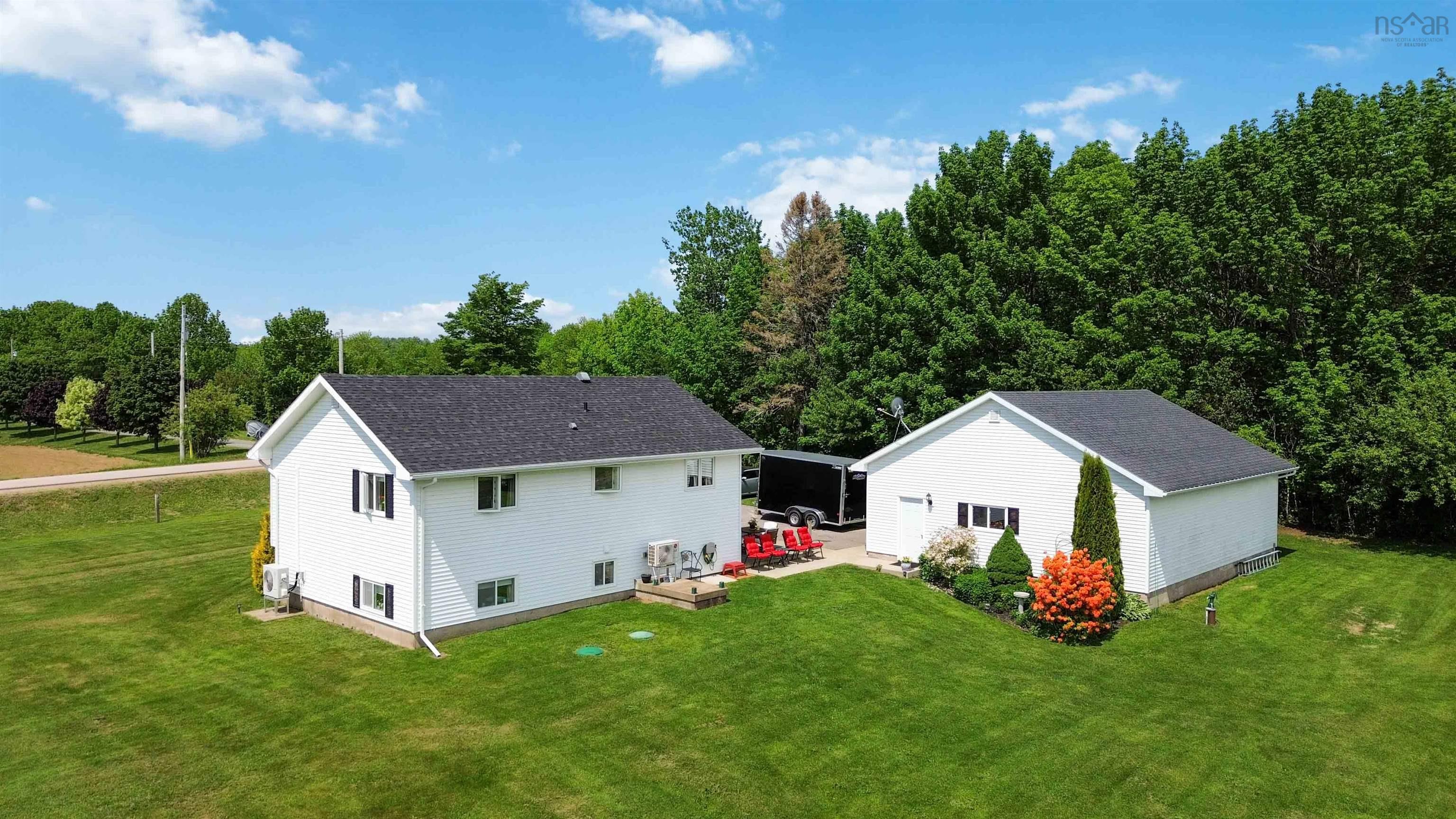 $549,000.00: 598 English Mountain Road, Canaan