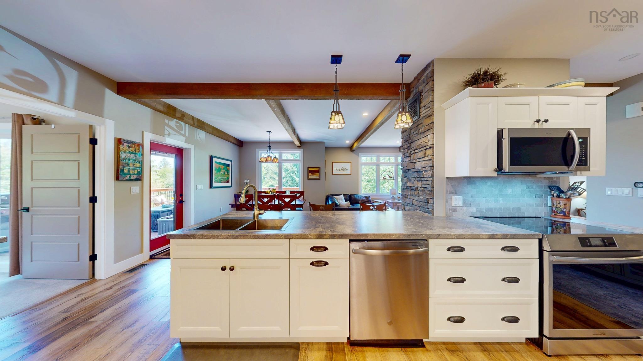 $750,000.00: 36 Curry Road, Falmouth