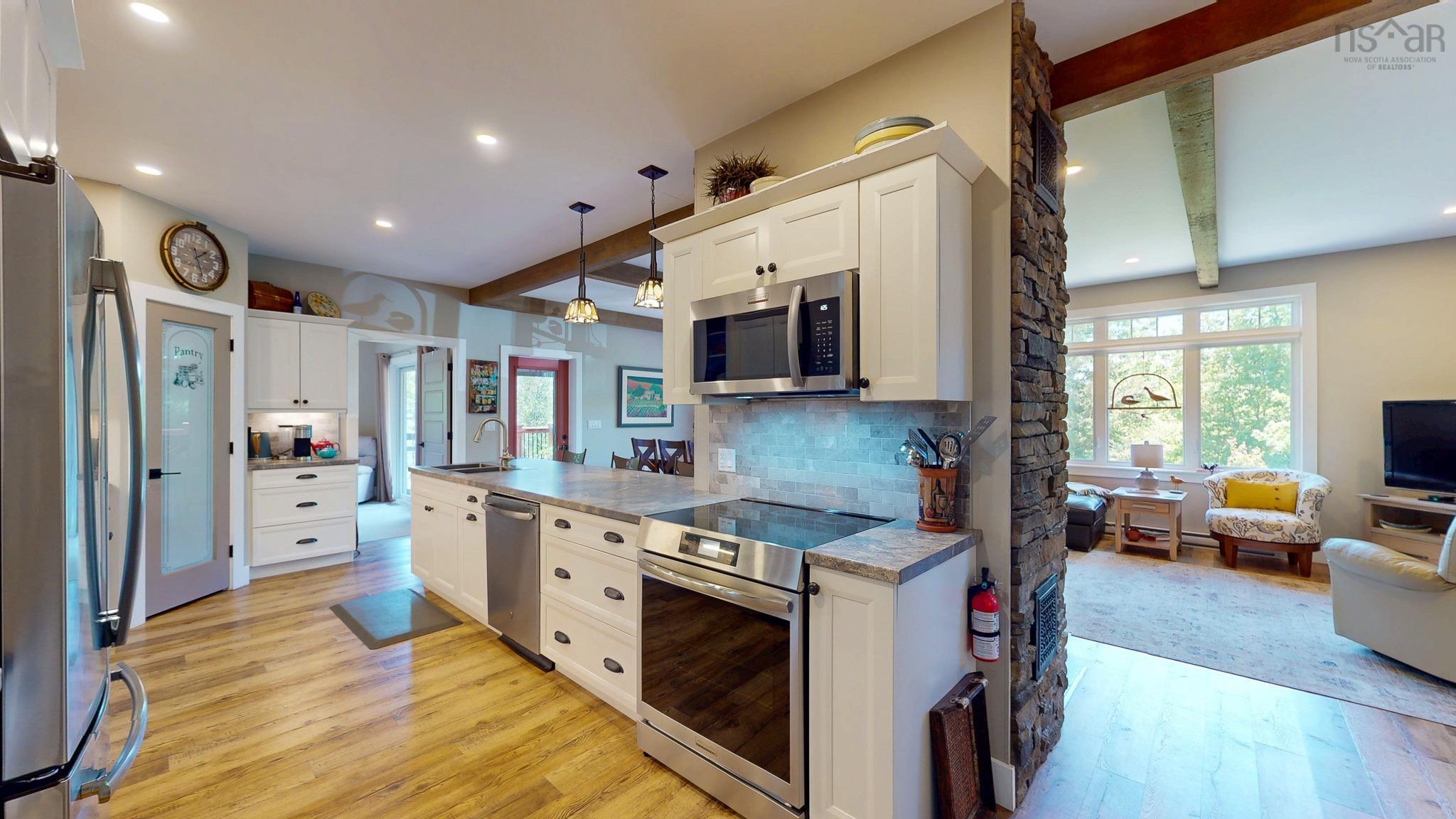 $750,000.00: 36 Curry Road, Falmouth