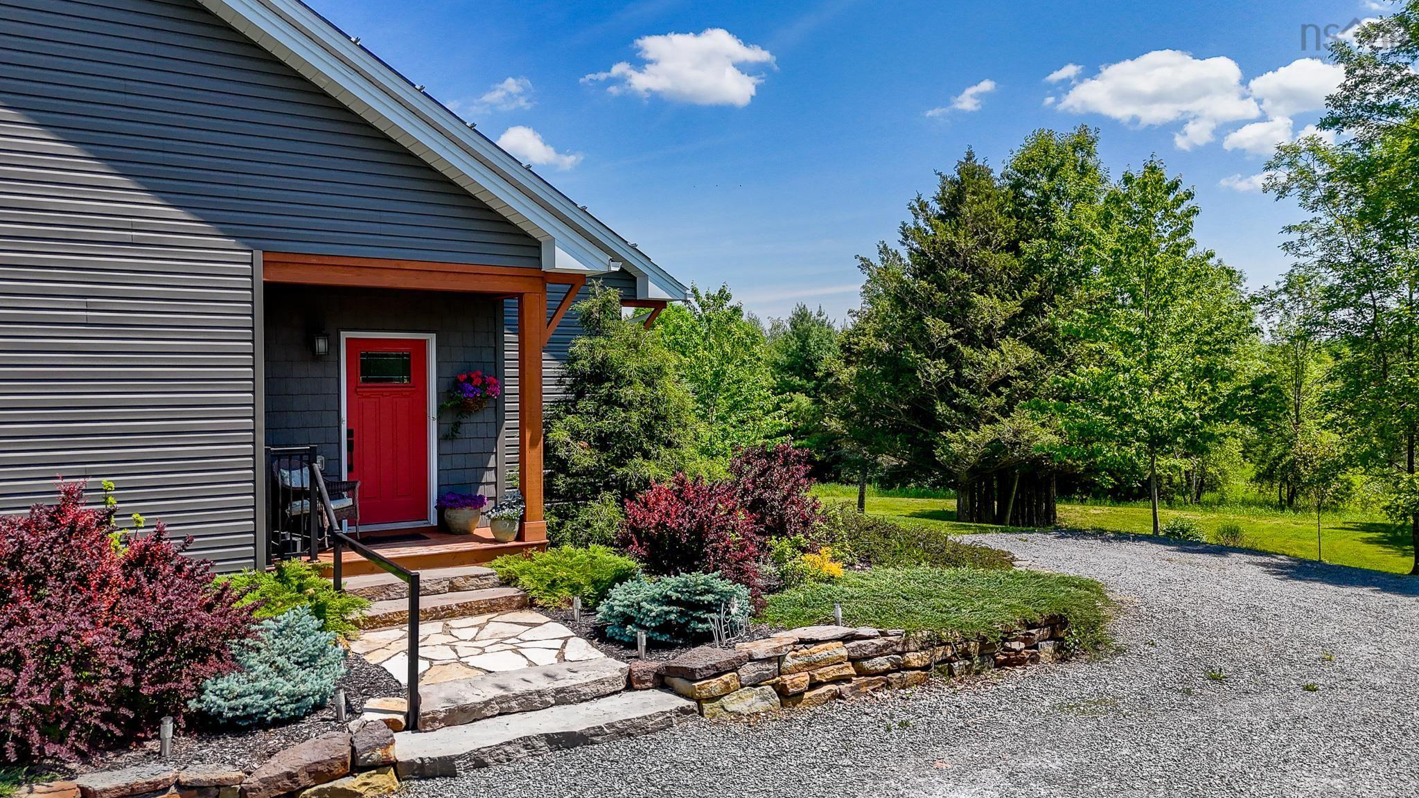 $750,000.00: 36 Curry Road, Falmouth